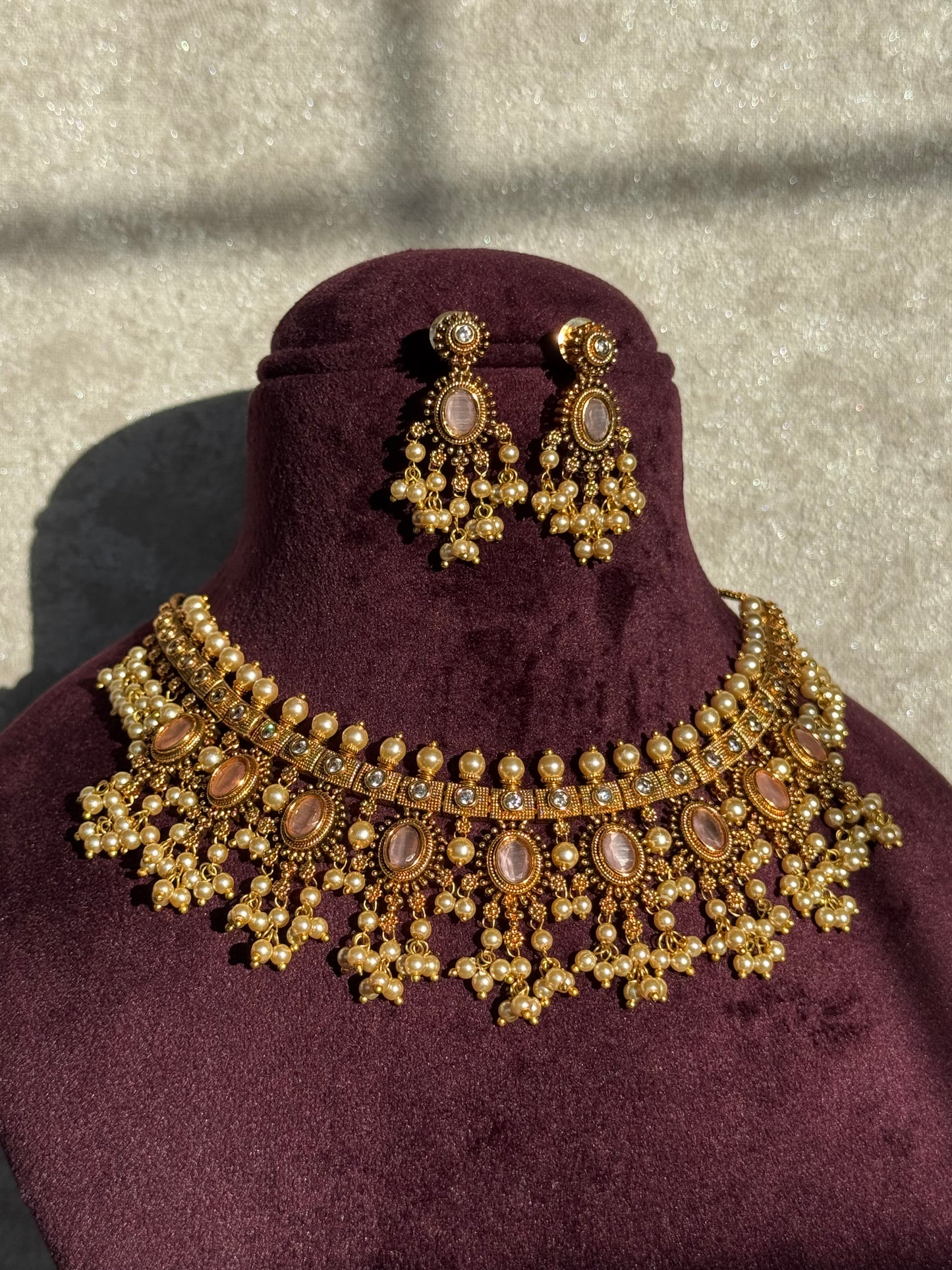 Kemp Necklace Set