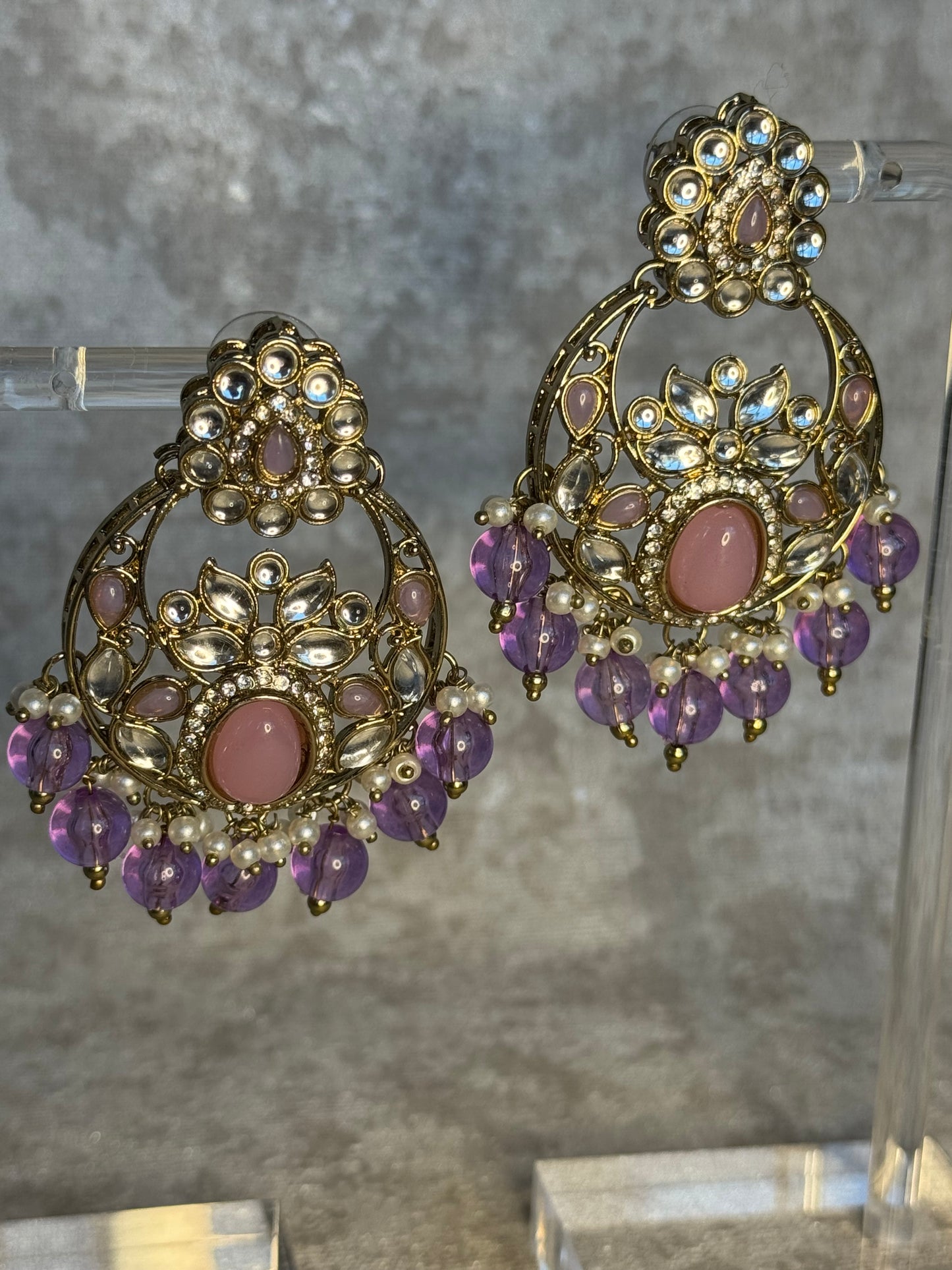 Purple & Pink Necklace Set with Tikka
