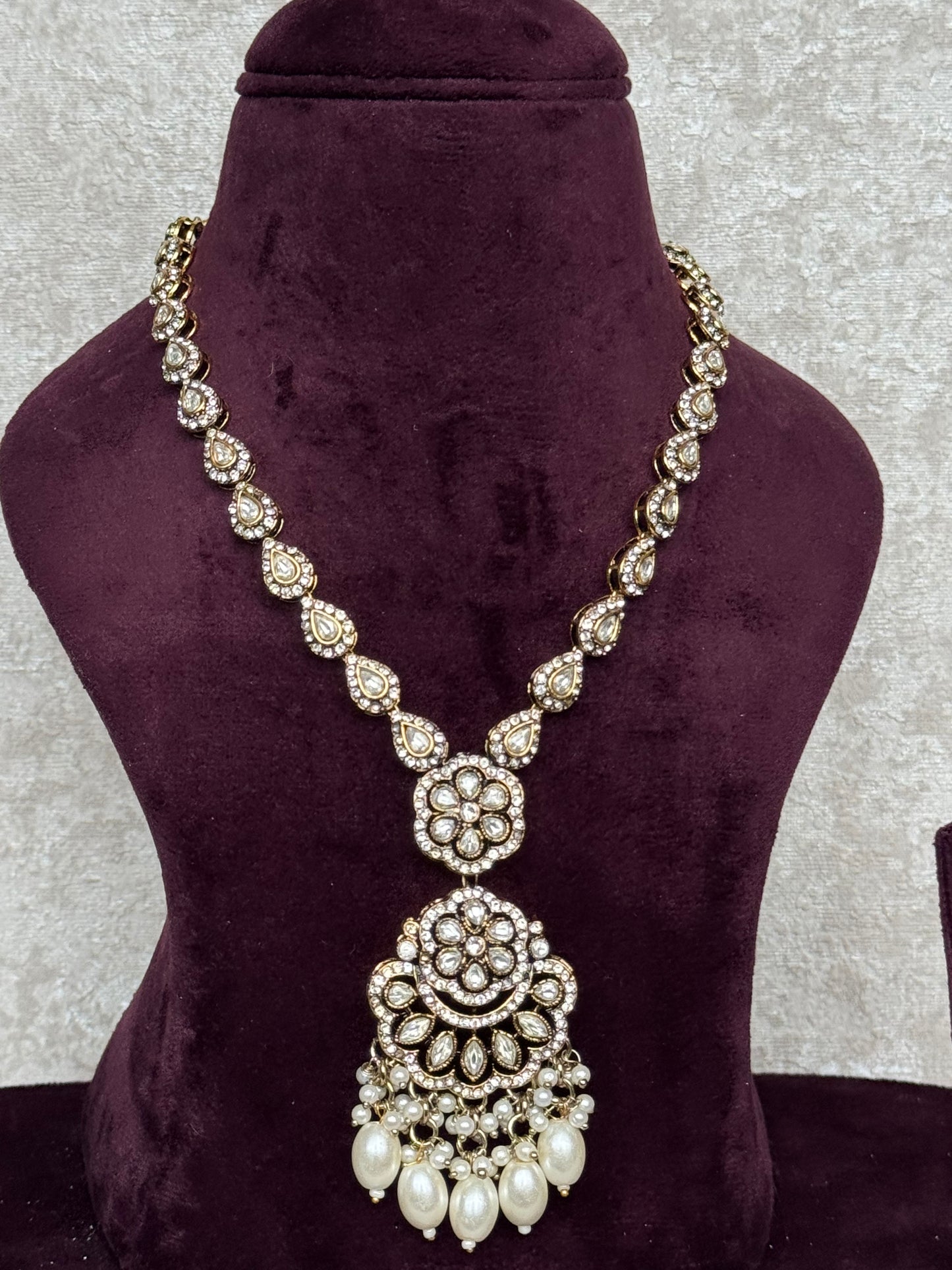 Brushed Gold Necklace Set | The Tara Collection