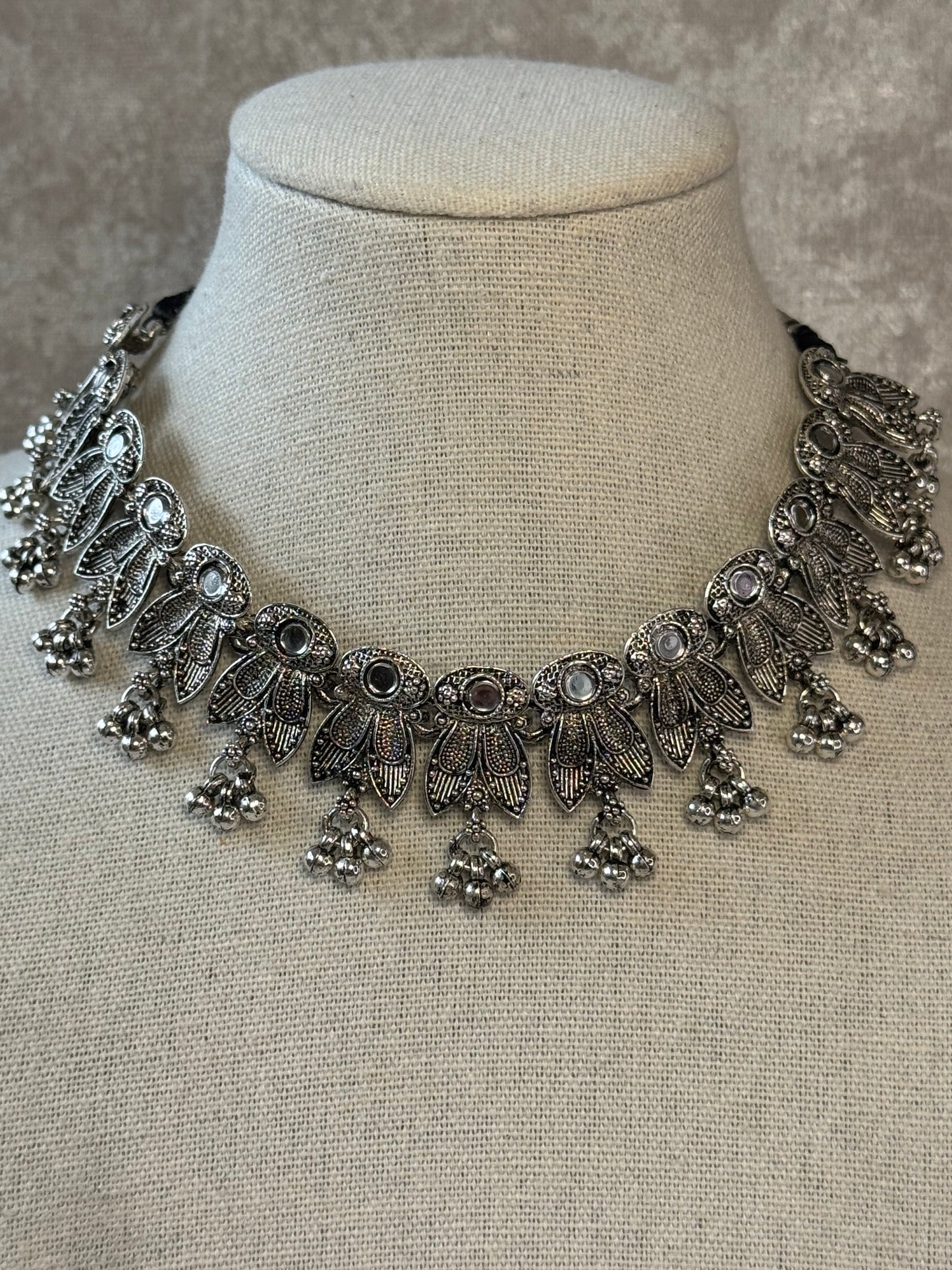 Exquisite Oxidised Silver Choker Necklace & Earring Set