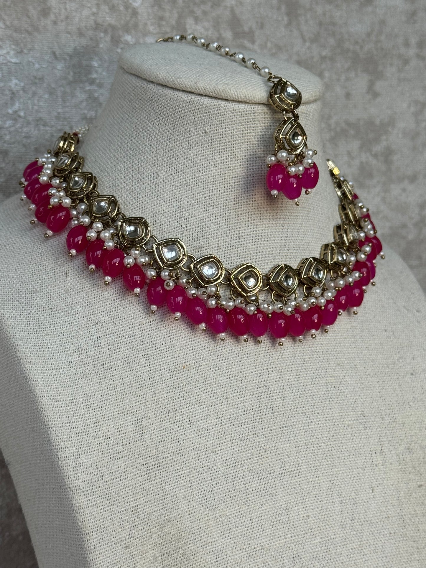 Necklace set with earrings and tikka - Mendhi Plated