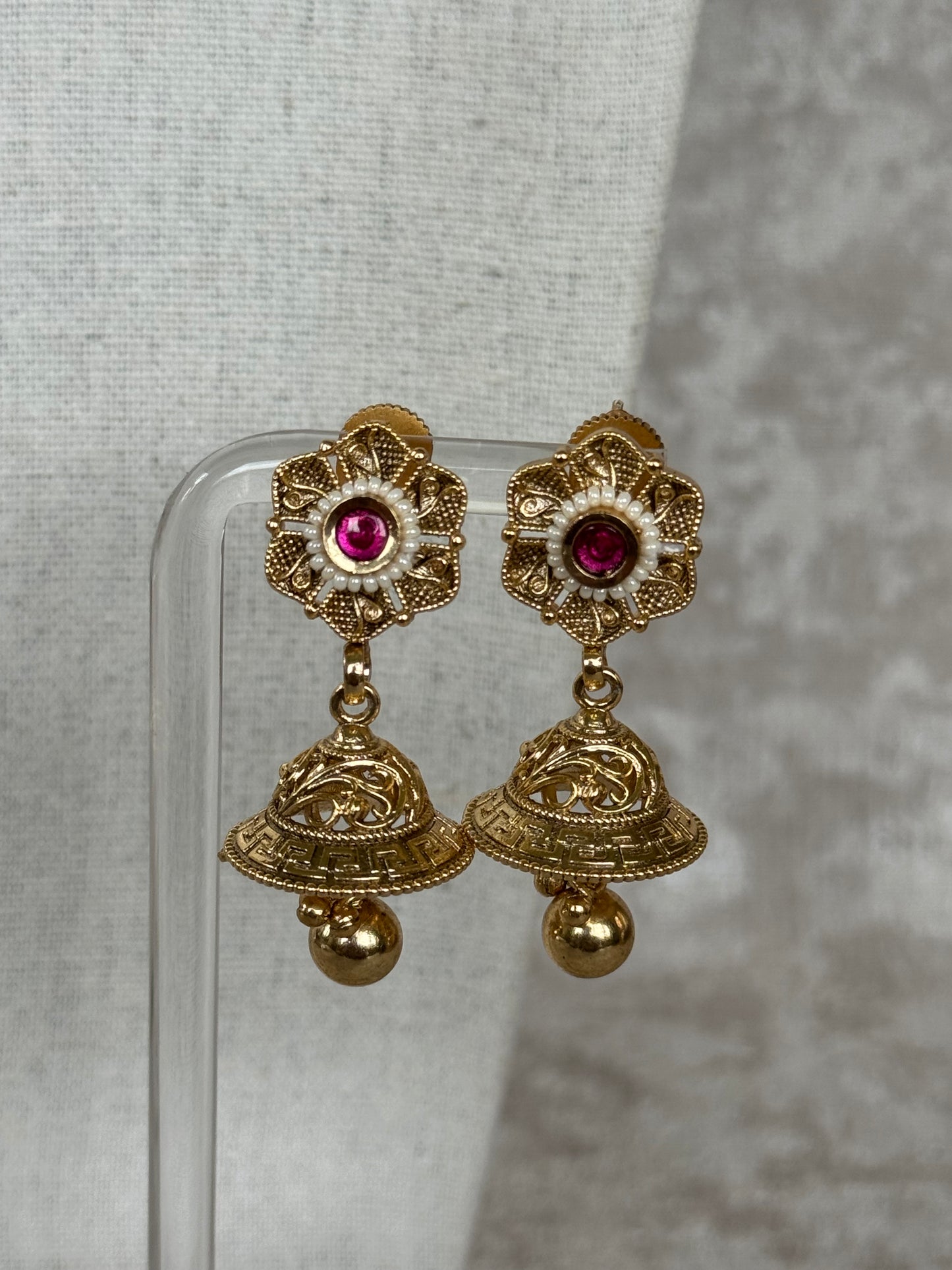 Classic Necklace Set with Gold Plating
