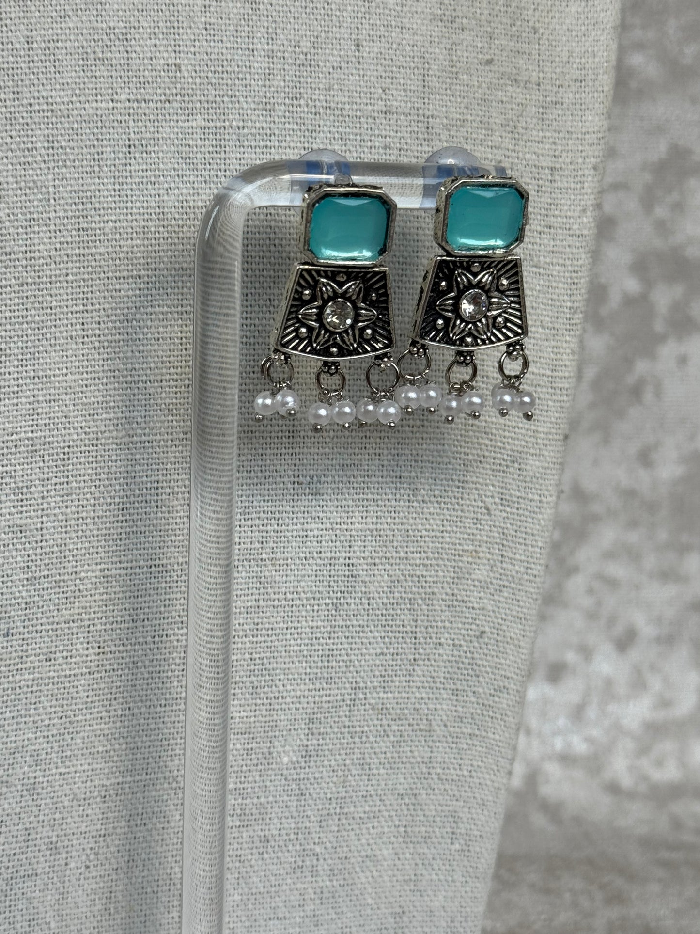 Oxidised Clustered Pearl Necklace Set