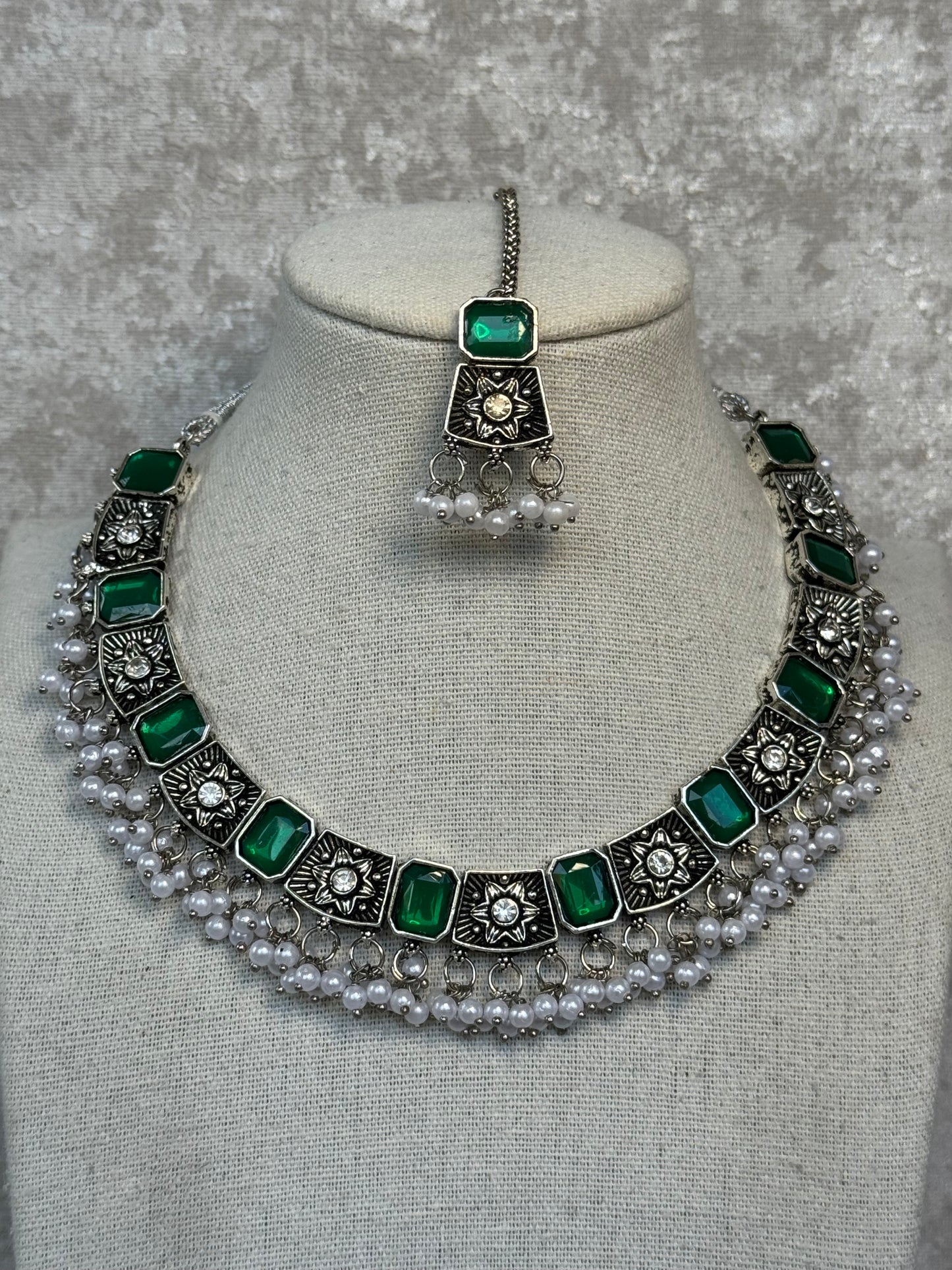 Oxidised Clustered Pearl Necklace Set