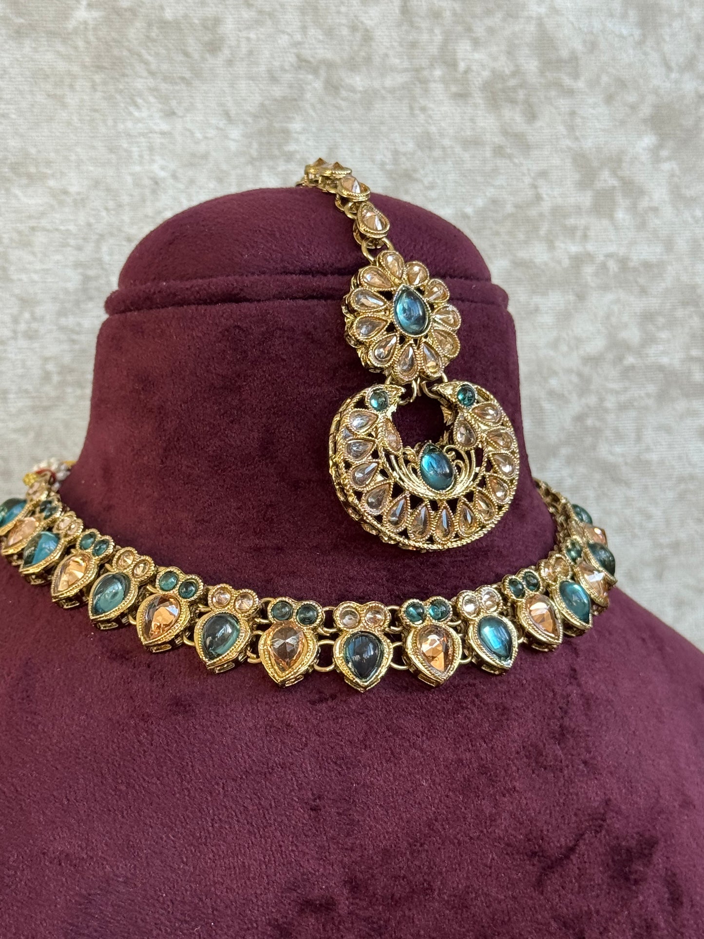 Sleek Necklace Set | Necklace, Earrings & Tikka