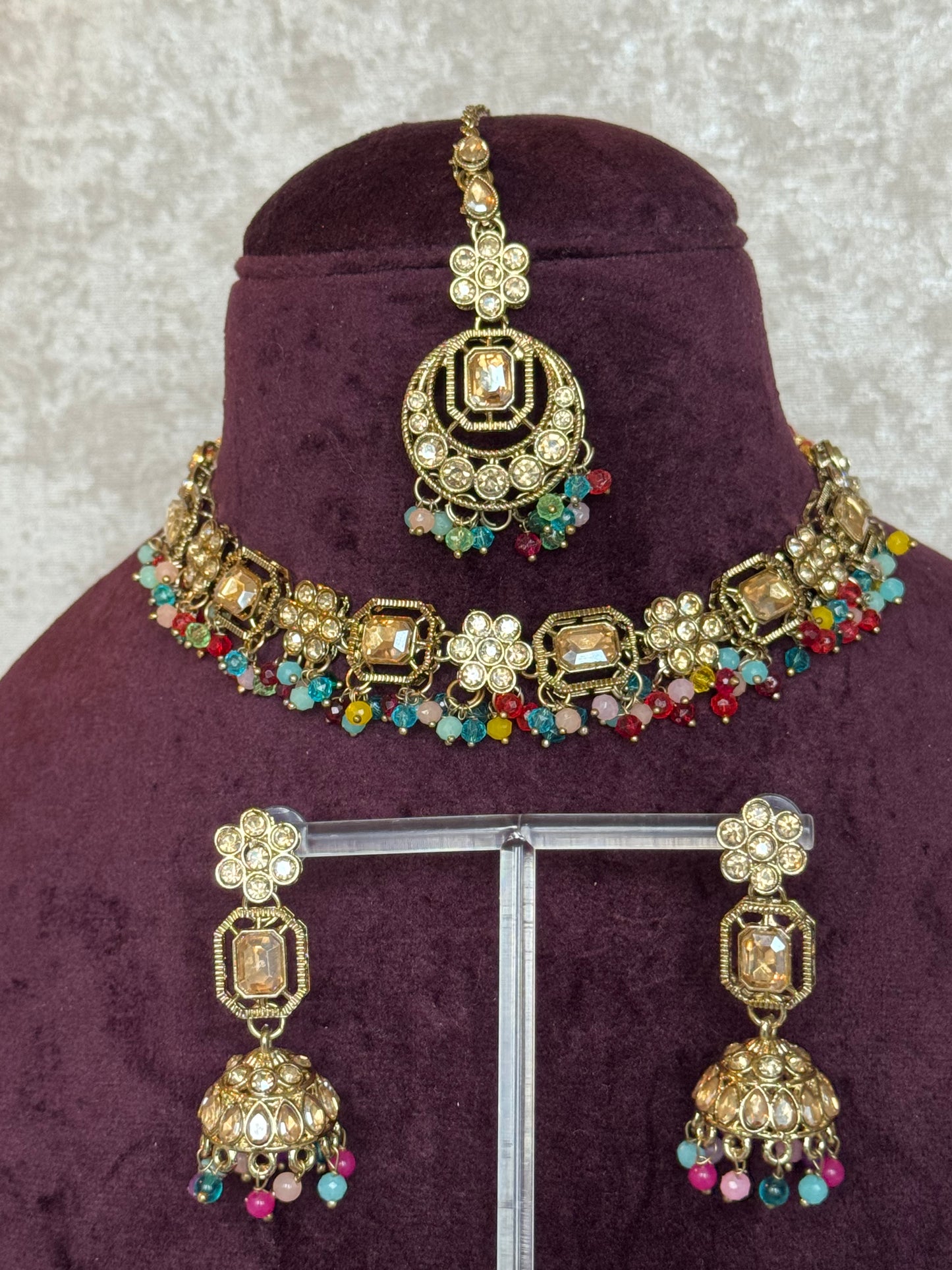 Slim Floral Necklace Set | Necklace, Earrings & Tikka | The Tara Collection
