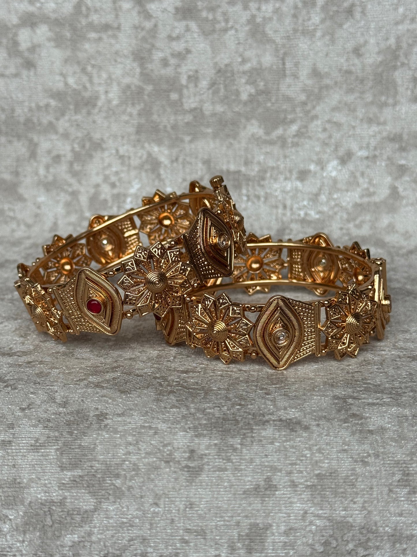 Heritage Bangle Set | Size 2.6 | The Tara Collection