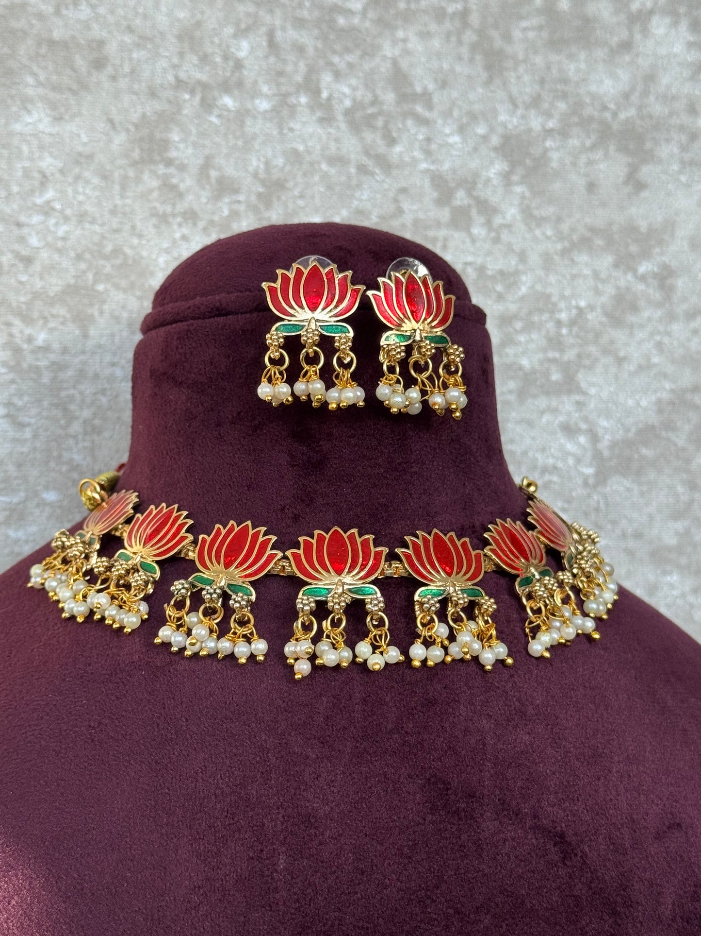 Lotus Necklace Set with Stud Earrings