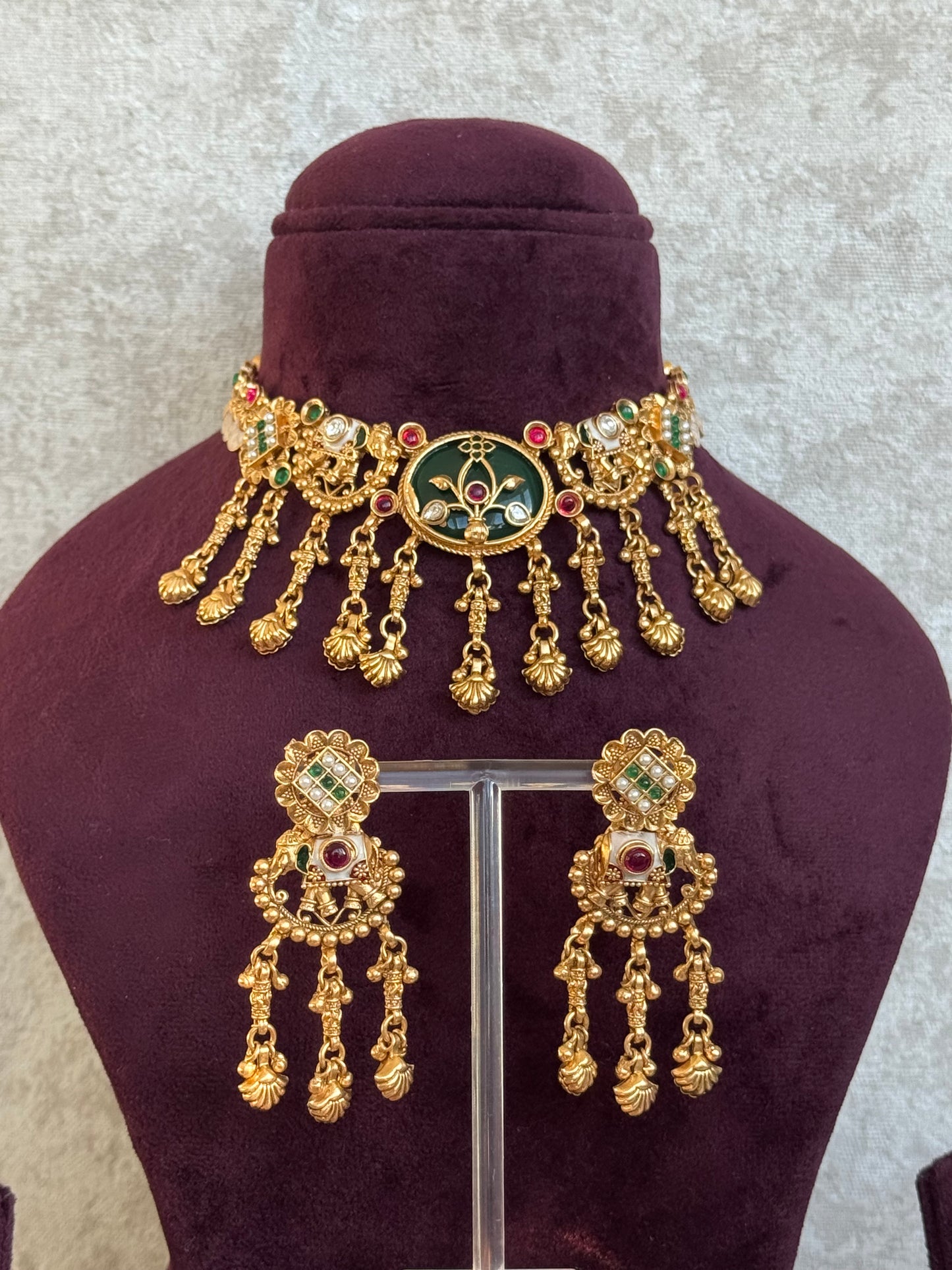 Heritage Necklace Set with Elephant Motif | Necklace & Earrings