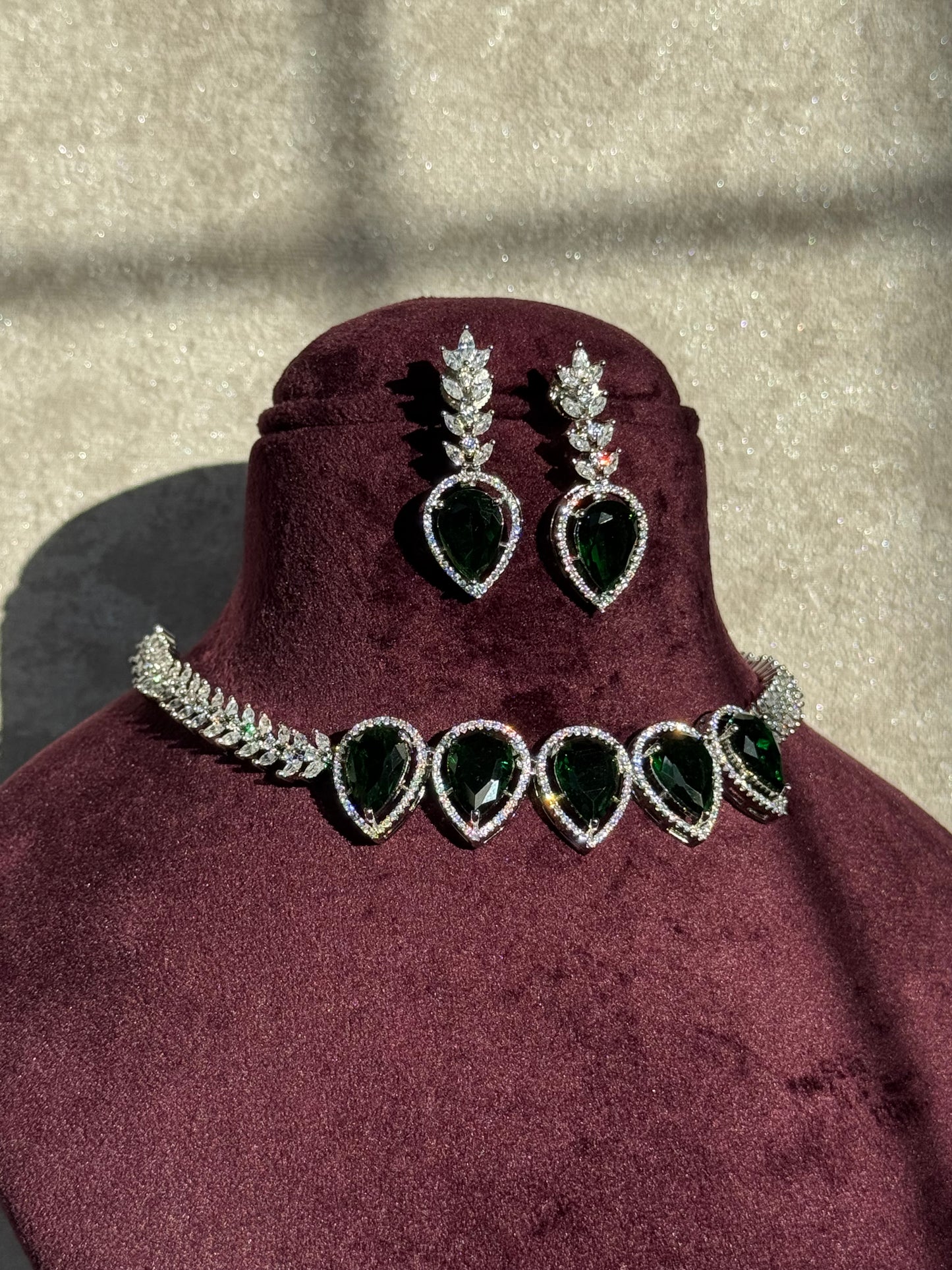 AD Tear Drop Stone Necklace set