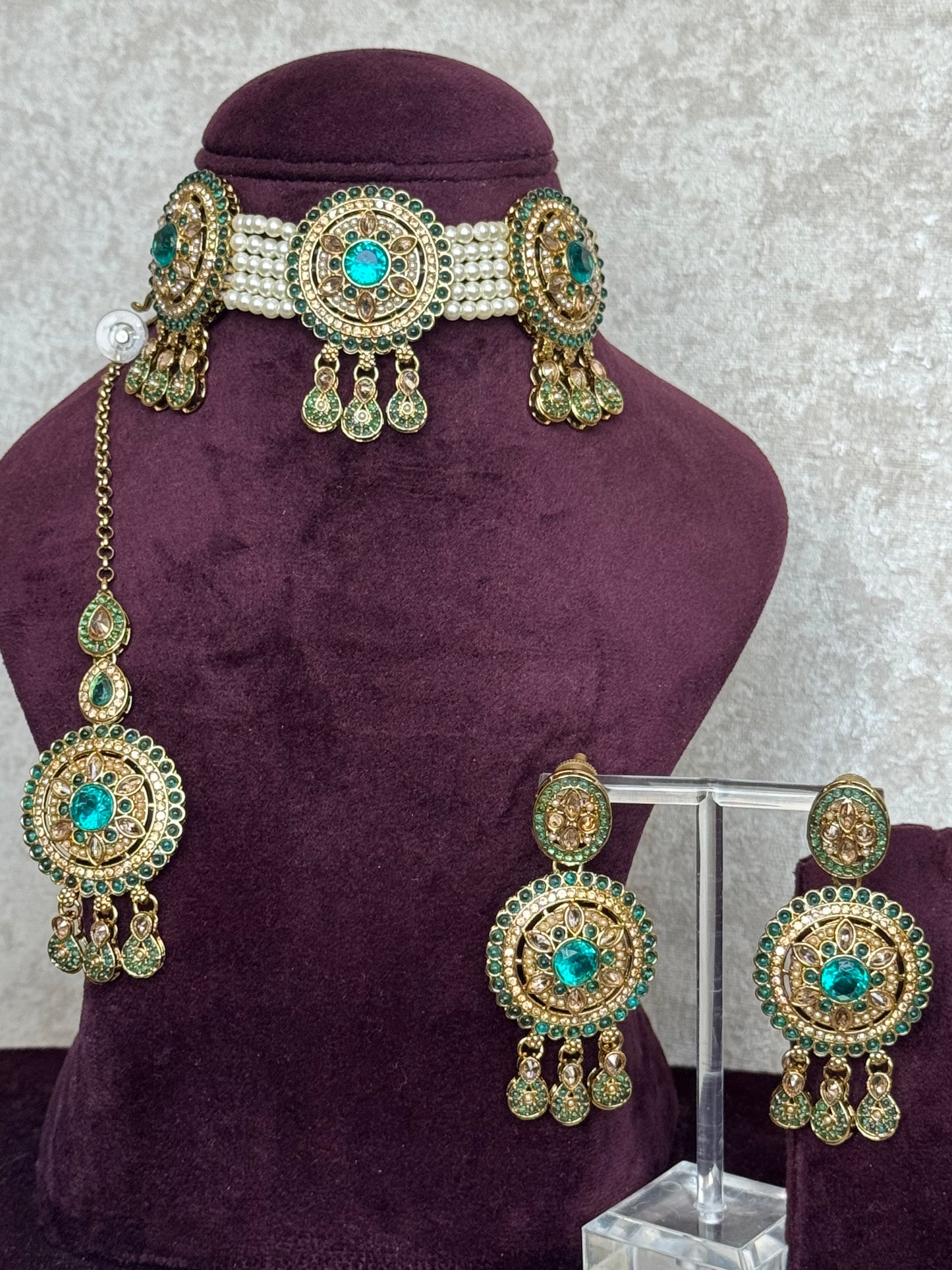 Pearl Bead Choker Set | The Tara Collection