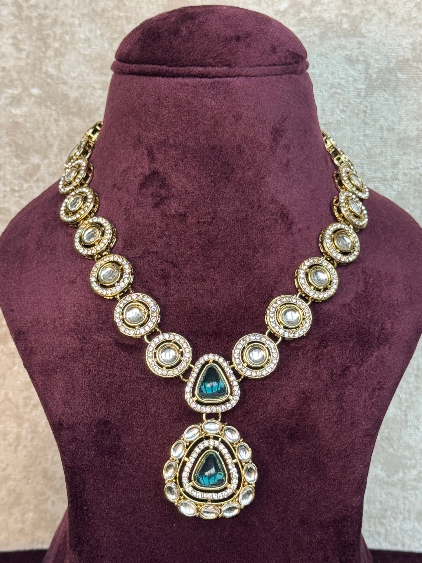 Kundan Necklace Set (multiple colours)