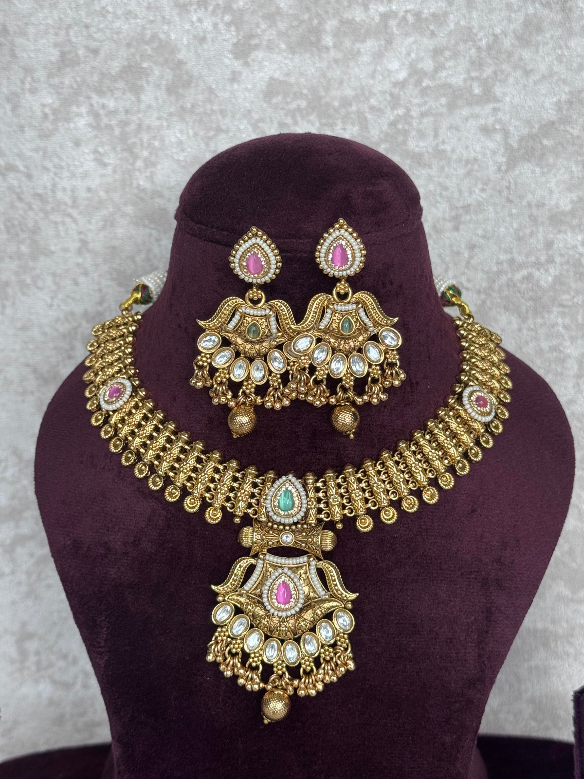 Yahvi - Heritage Gold Necklace Set | The Tara Collection