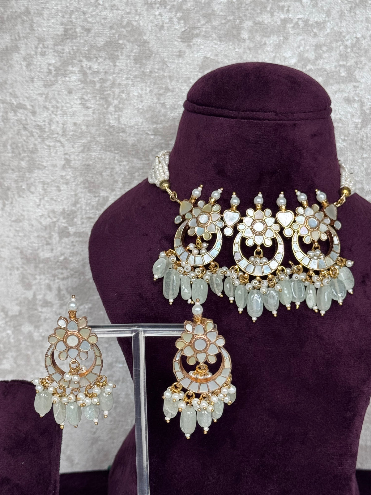 Parul - Luxury Mother of Pearl Choker Set | The Tara Collection