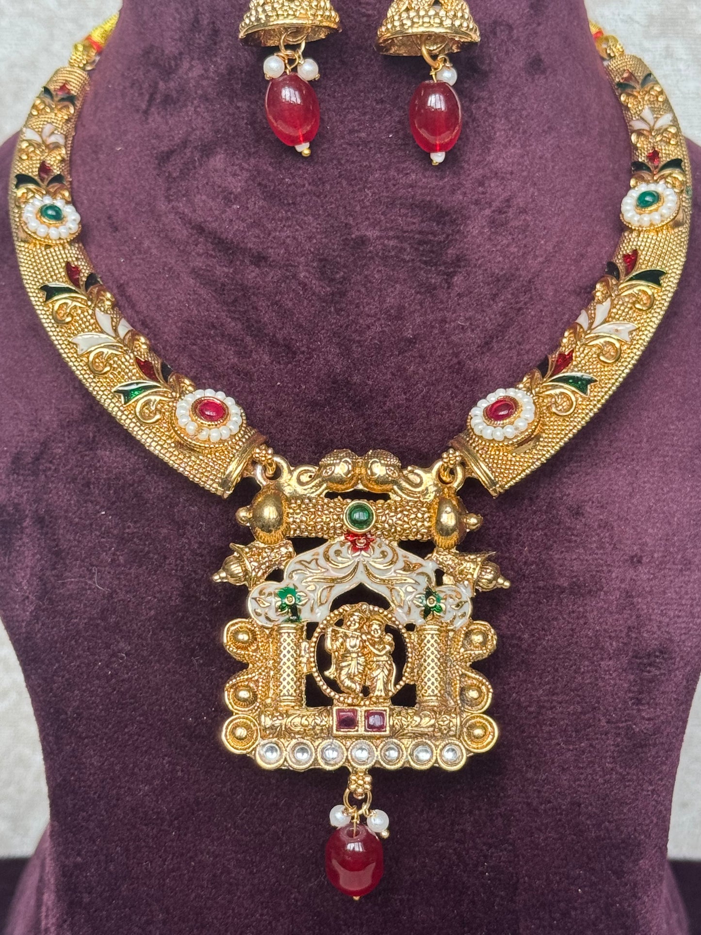 Radha Krishna Hasli Temple Set | The Tara Collection