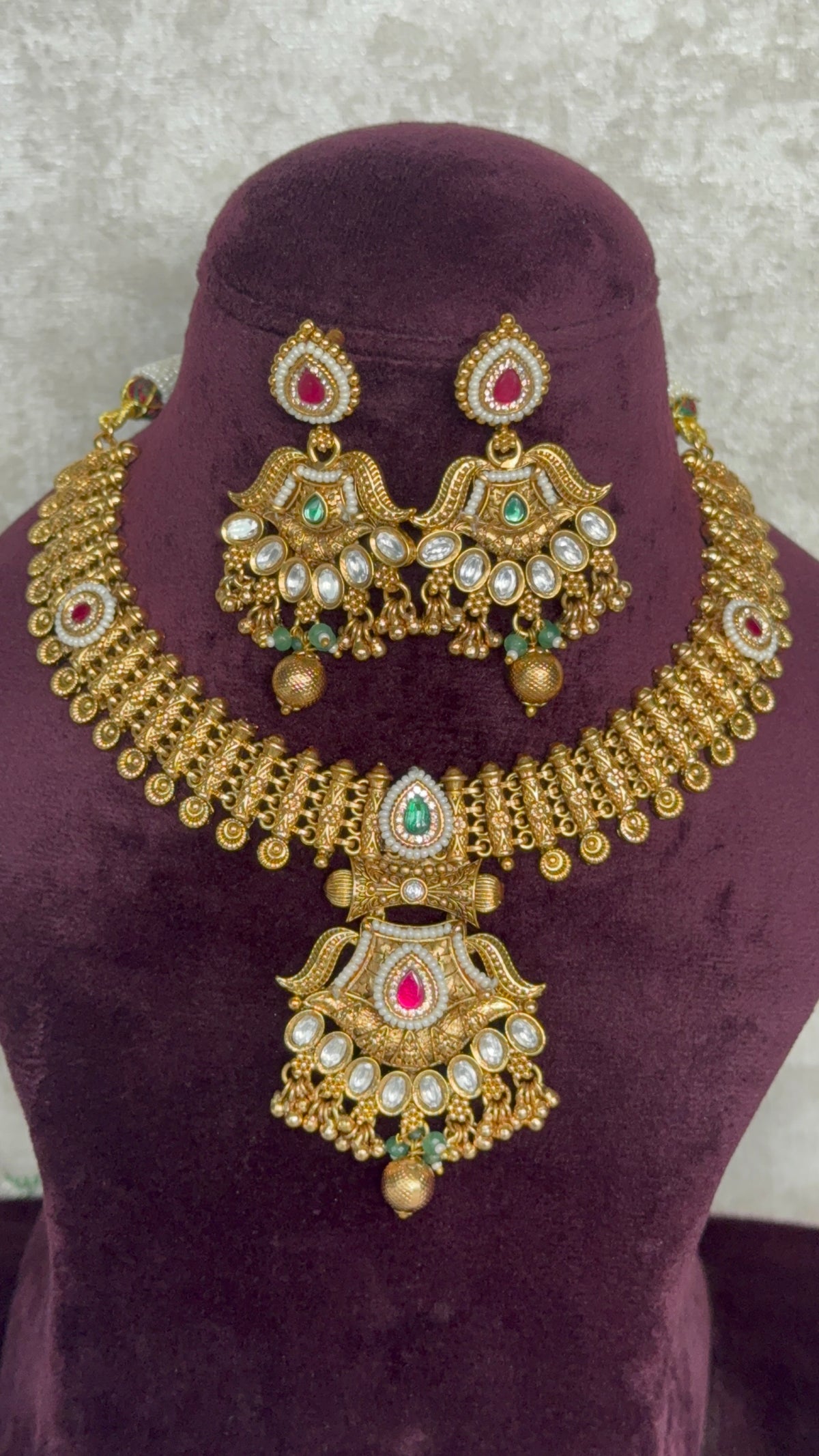 Yahvi - Heritage Gold Necklace Set | The Tara Collection
