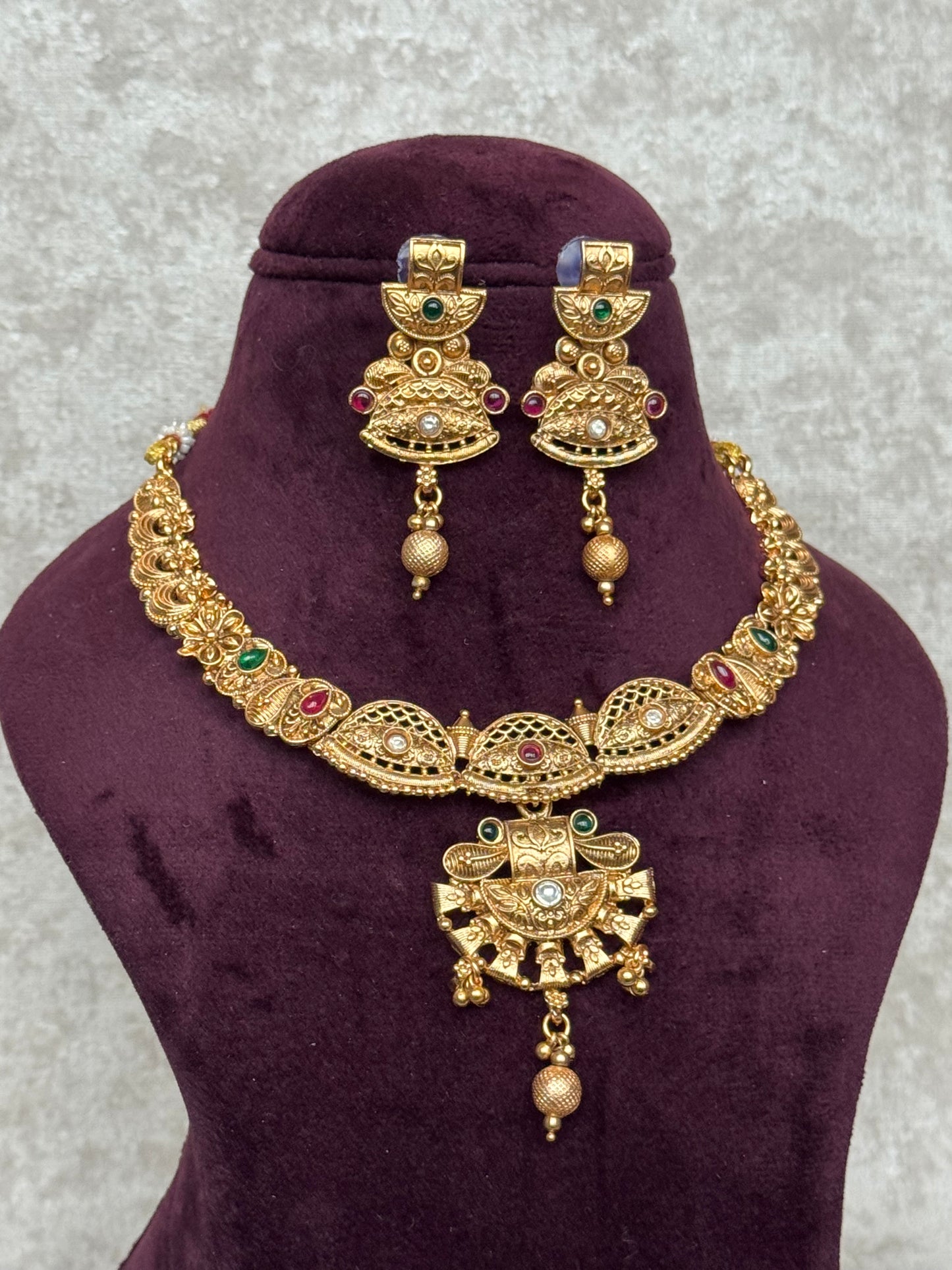 Heritage Necklace Set | The Tara Collection