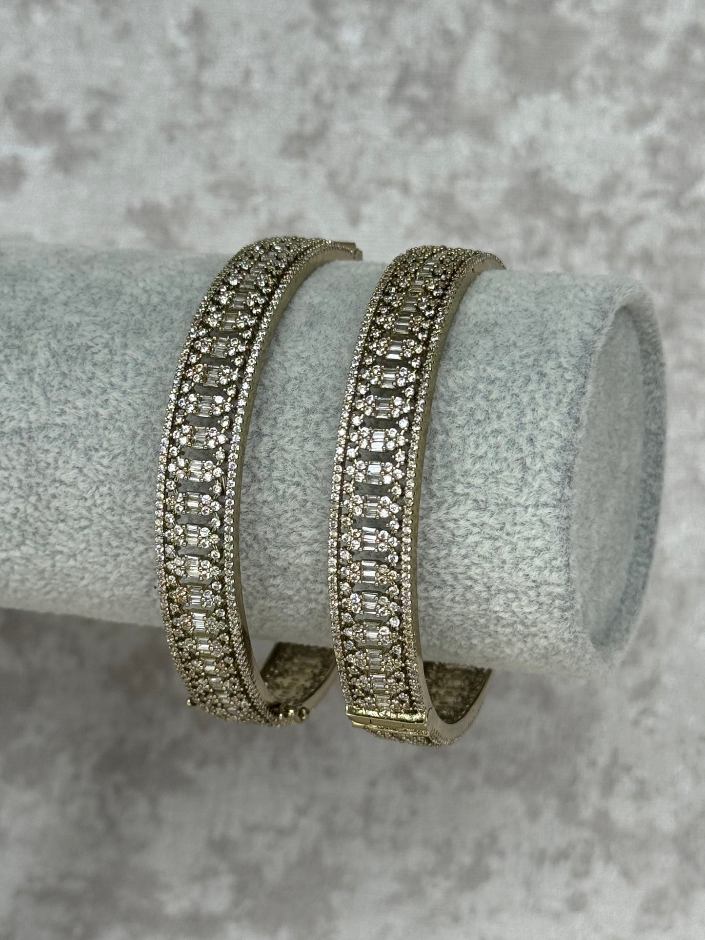 Mendhi Gold Bangles (Set of 2) | The Tara Collection