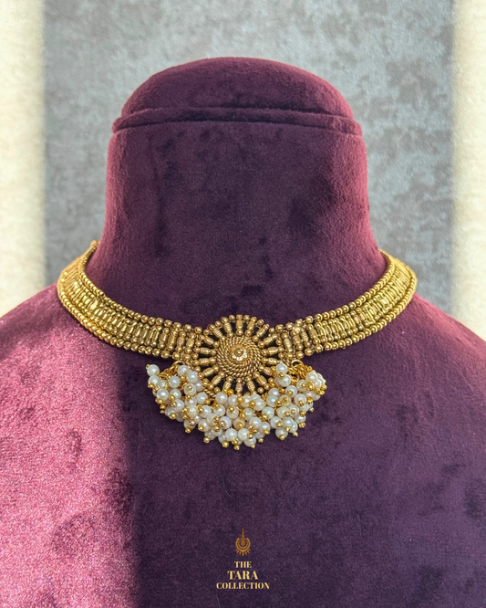 Gold & Clustered Pearl Style Necklace Set