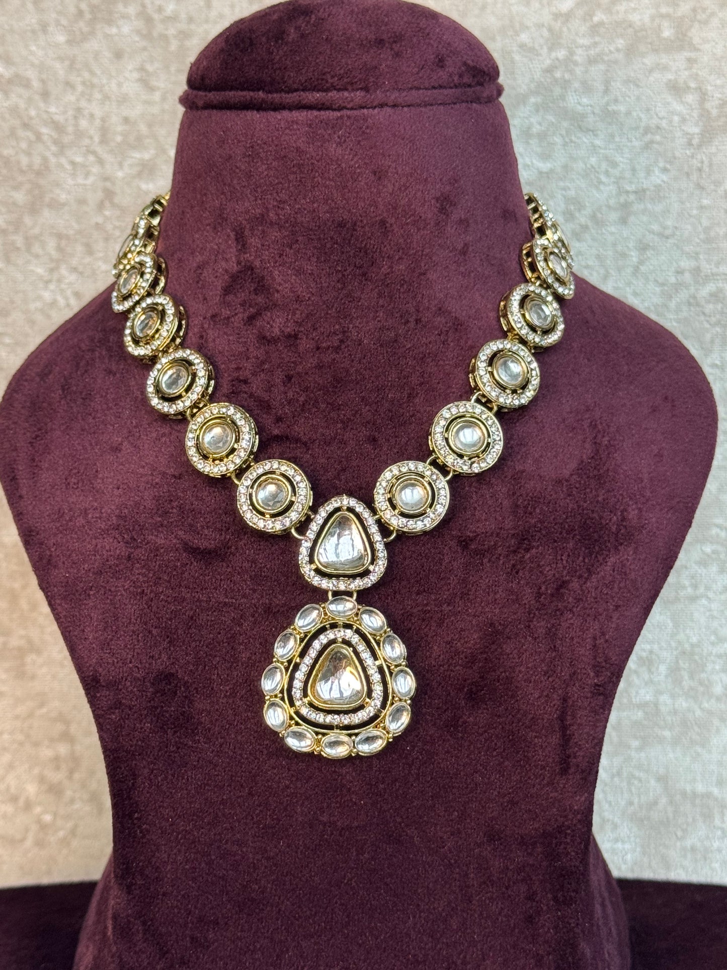 Kundan Necklace Set (multiple colours)