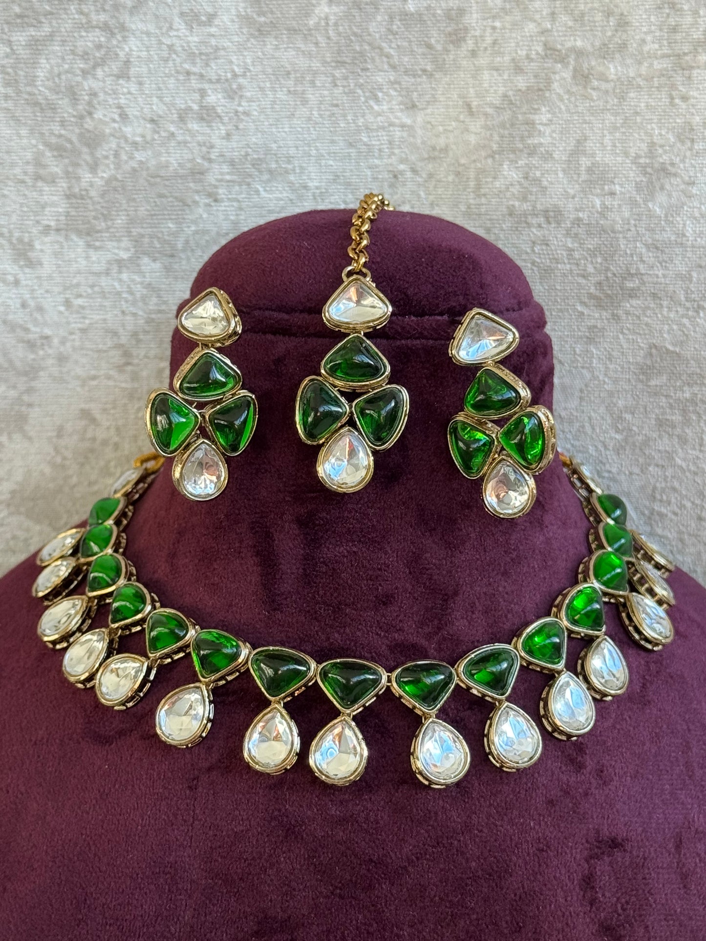 Kundan Mendhi Polish Set | Necklace, Earrings & Tikka
