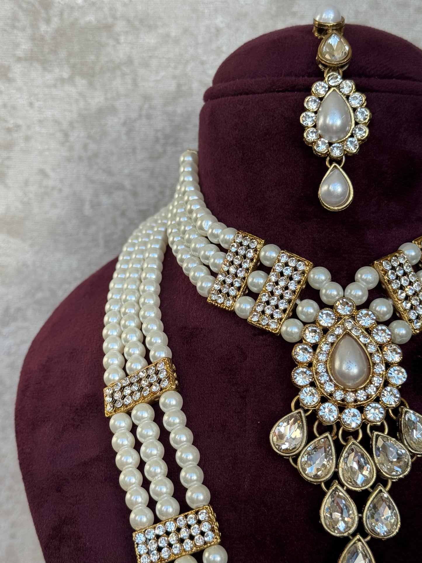 Pearl & Kundan Mala Necklace Set | Necklace, Mala, Tikka, Earrings