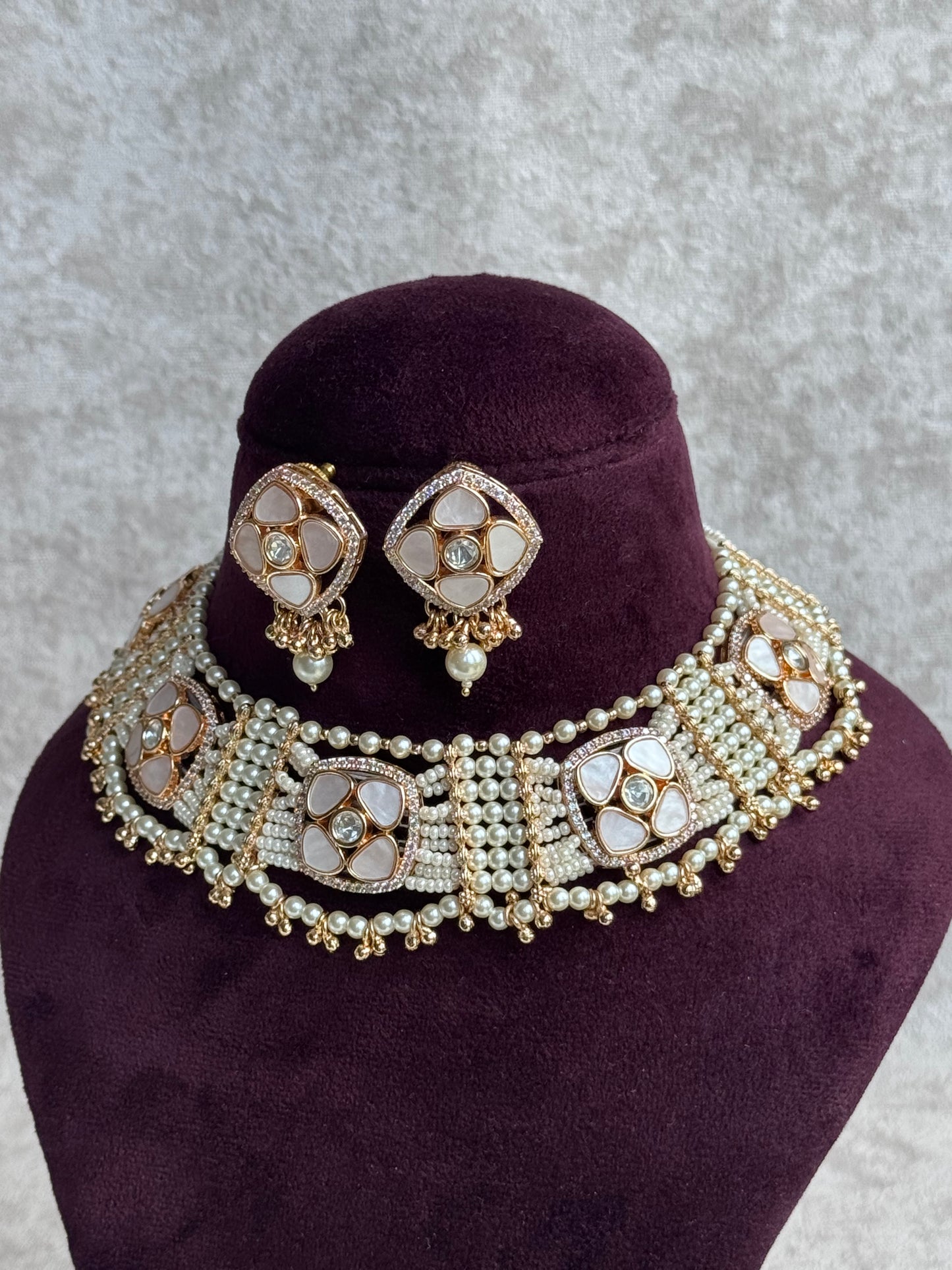 Mother of Pearl Necklace Set | The Tara Collection