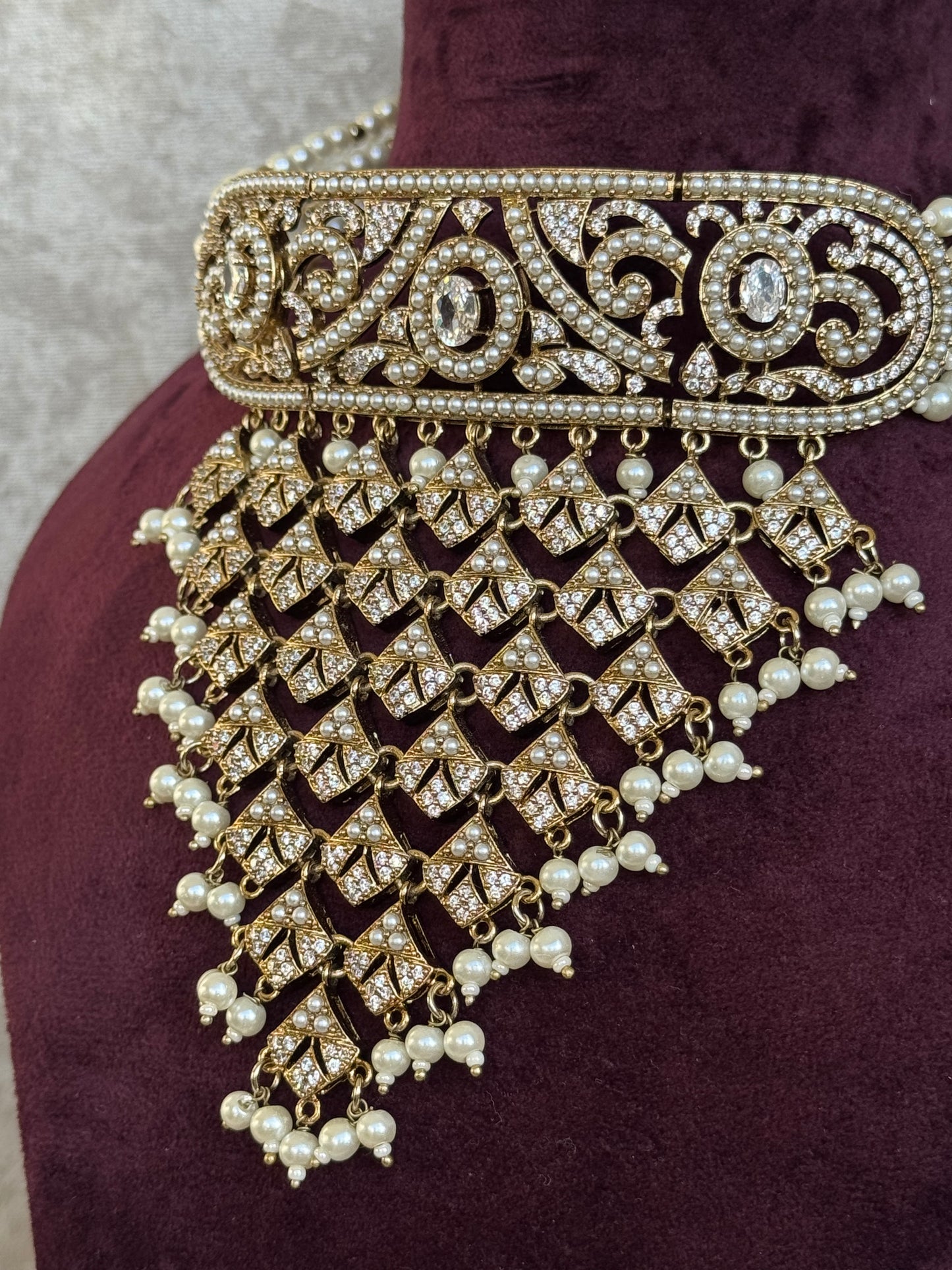 Waterfall Choker Set | Necklace, Earrings, Tikka