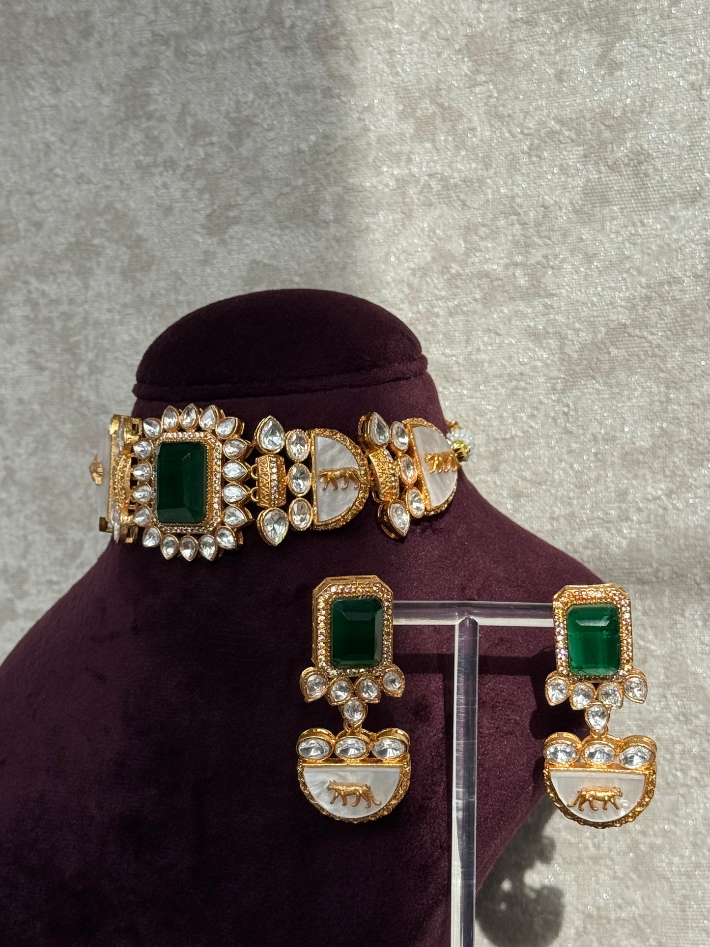 Sabyasachi Inspired Mother of Pearl Choker Set | The Tara Collection
