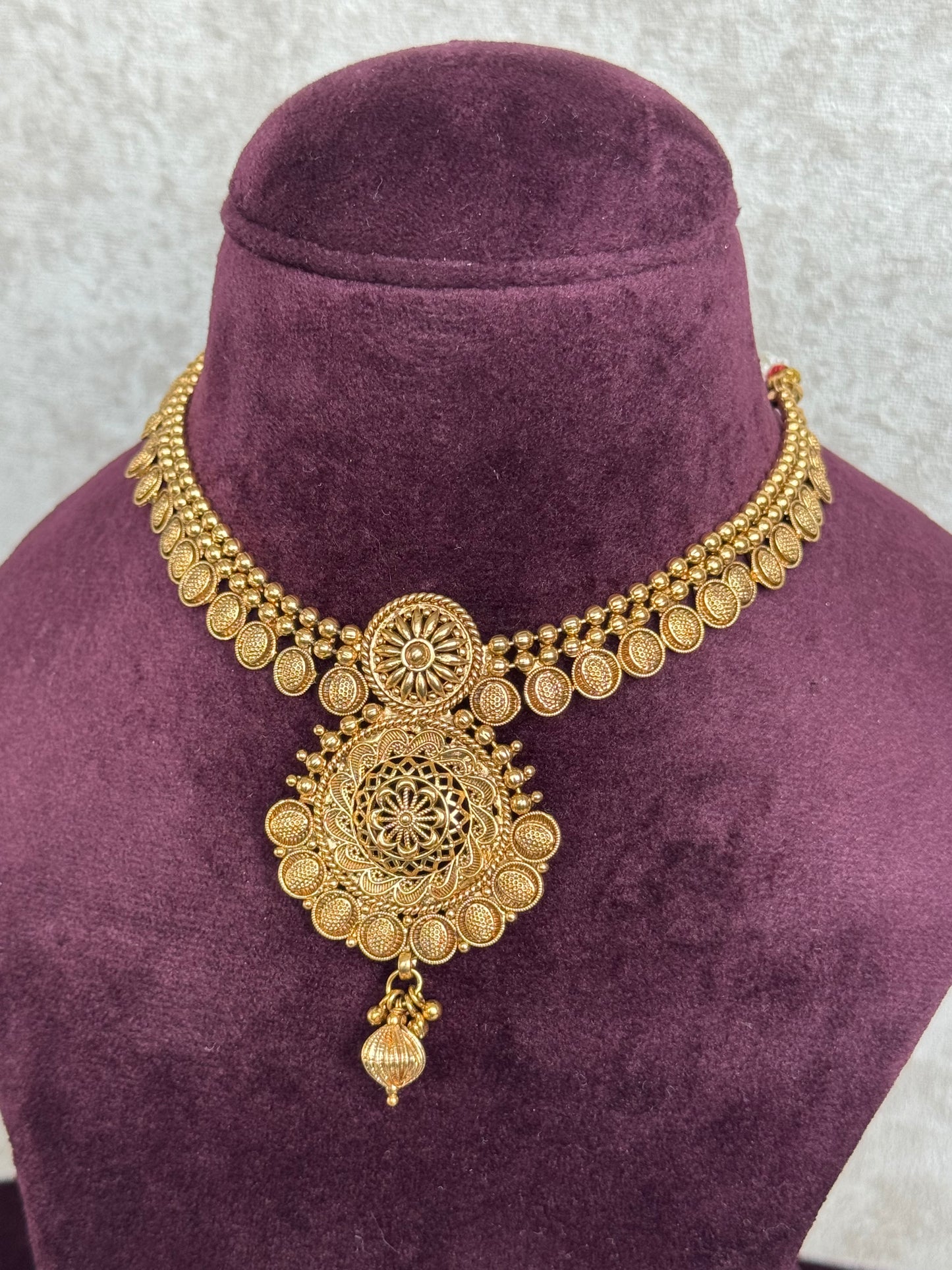 Gold Necklace Set | The Tara Collection