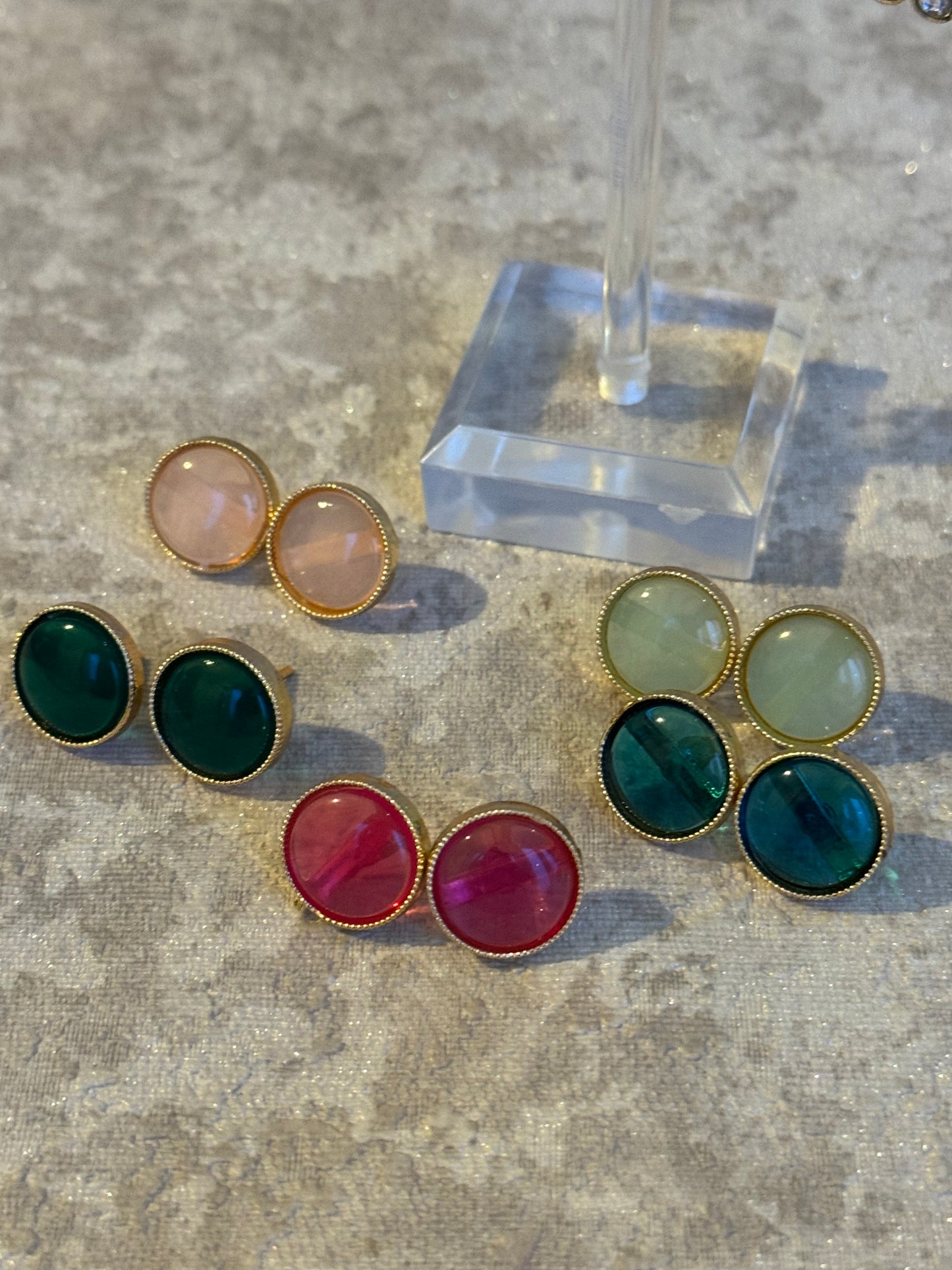 Round Stone Changeable earrings | 6 earrings in 1 | The Tara Collection