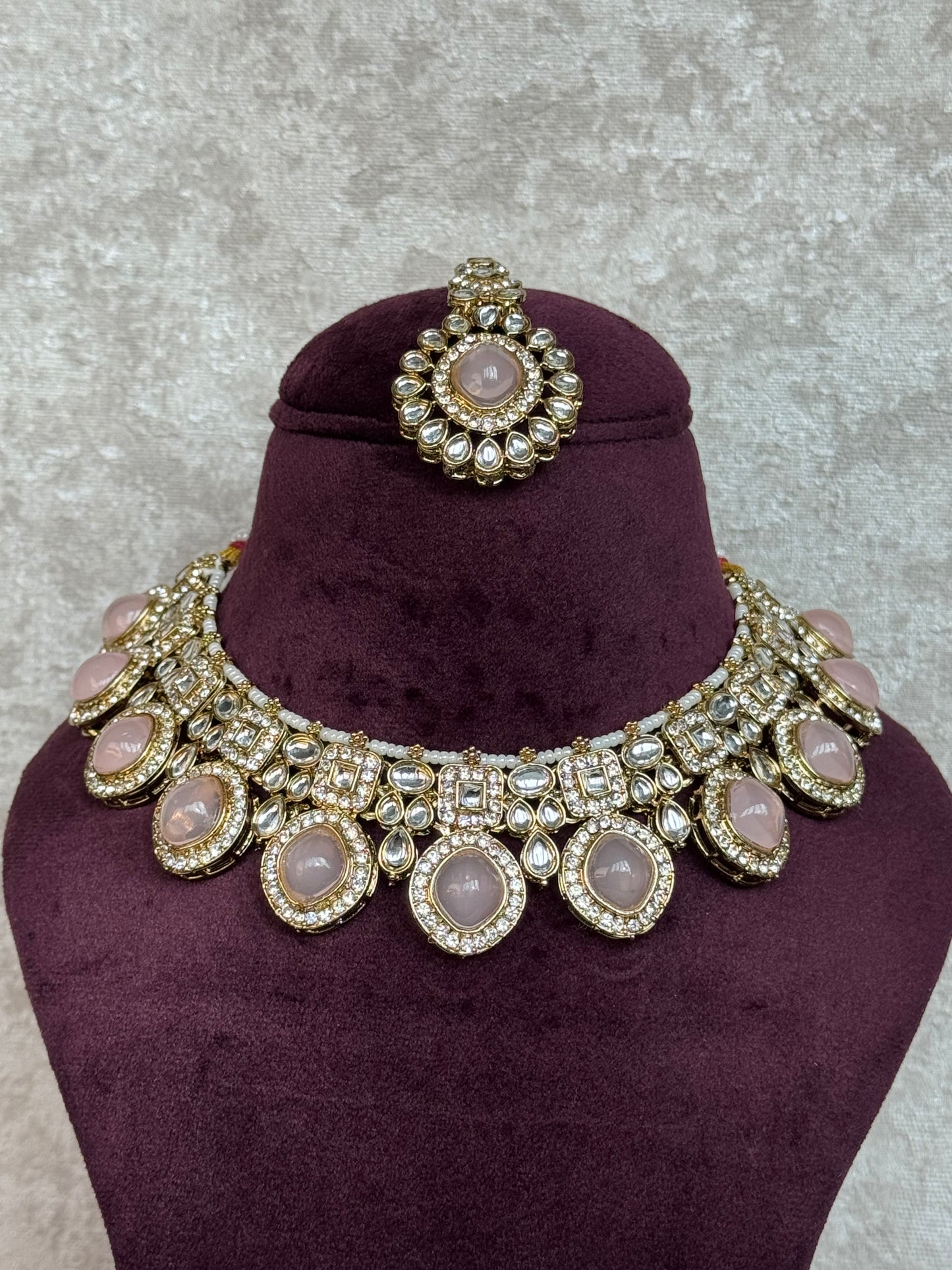 Necklace set with earrings & tikka