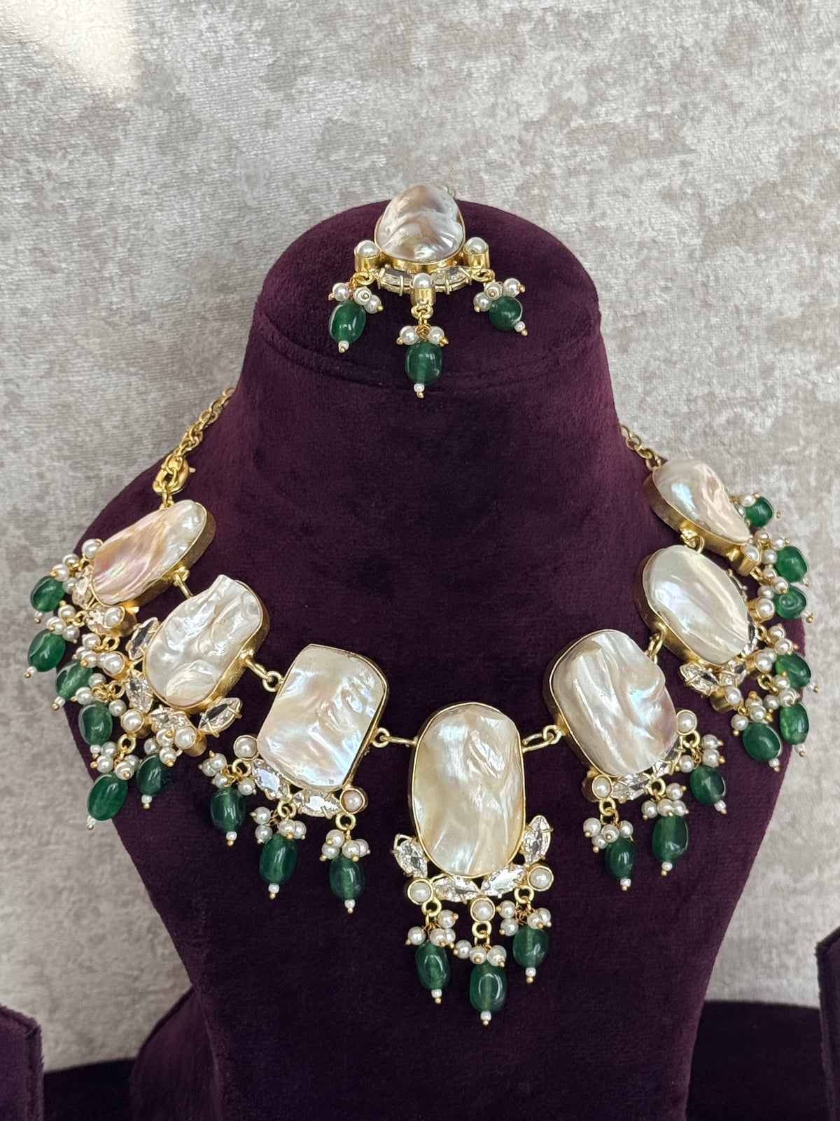 Urmi - Mother of Pearl Set | The Tara Collection