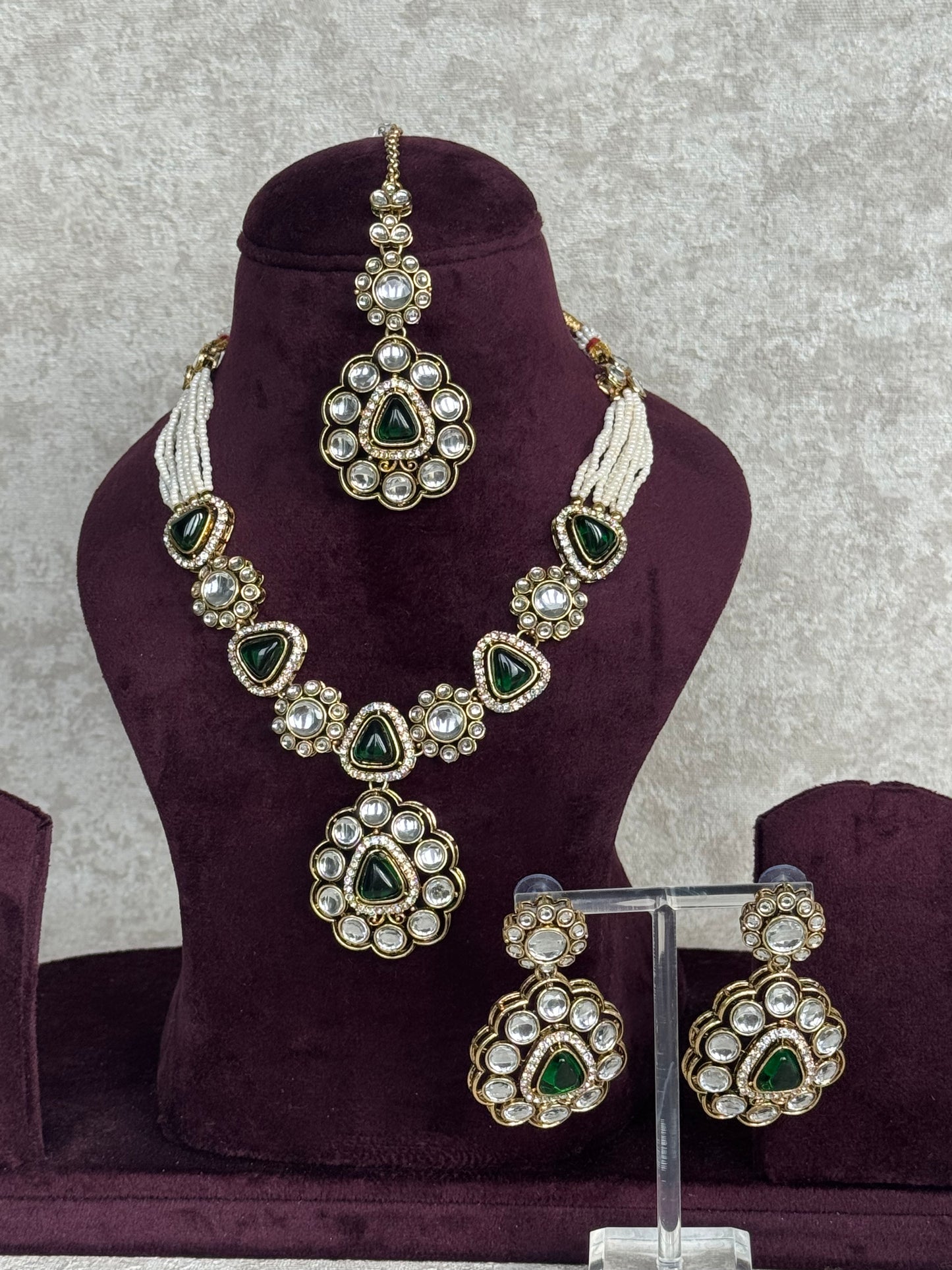 Kundan & Green Necklace Set | The Tara Collection