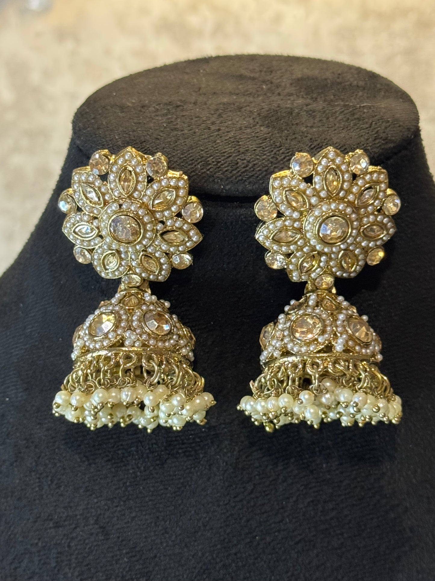 Antique Gold Jhumka & Tikka Set