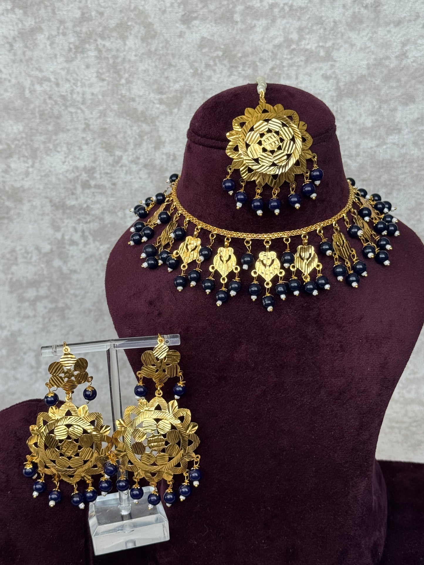 Gold Necklace Set | The Tara Collection