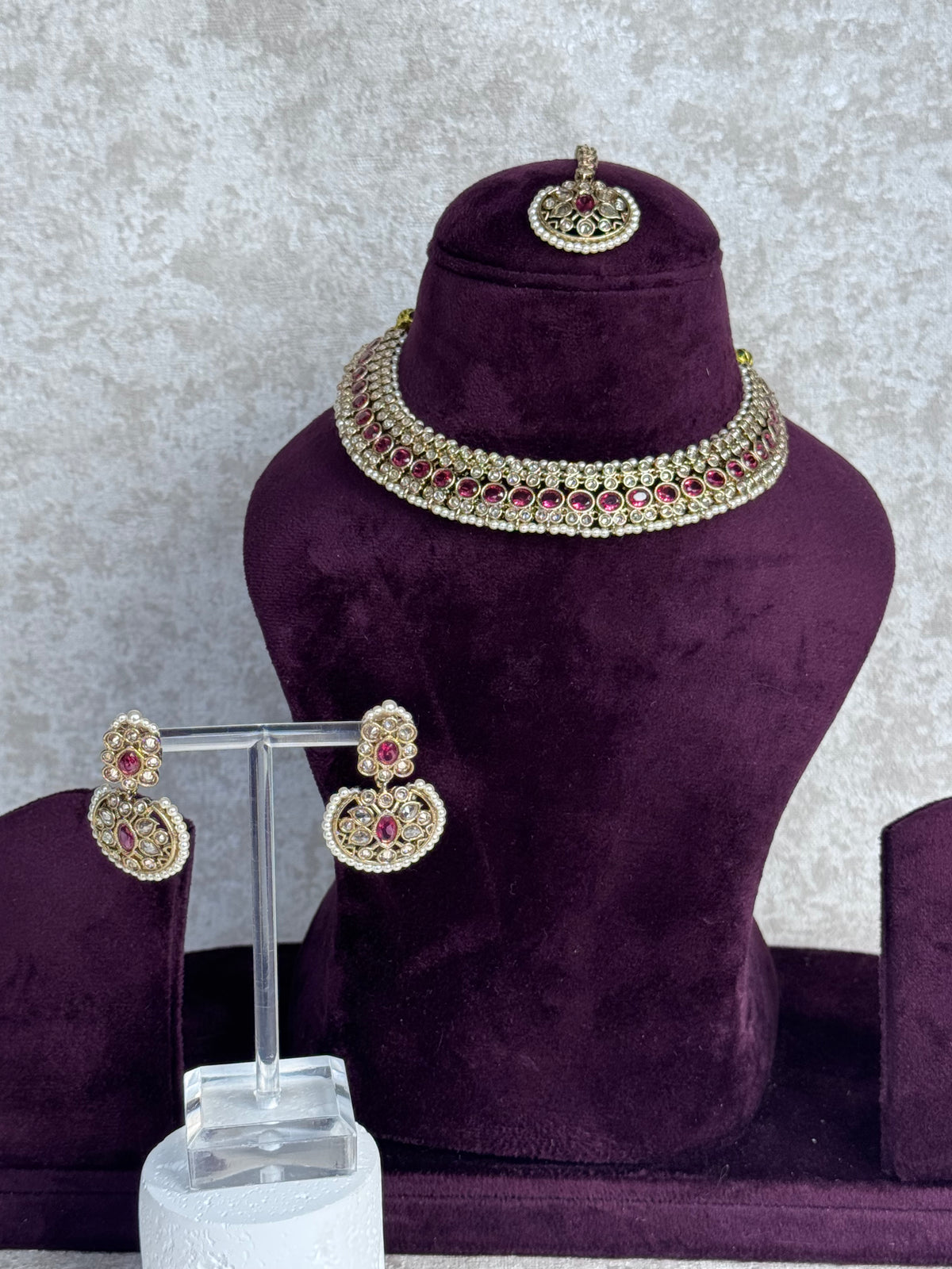 Anvi Necklace Set | The Tara Collection