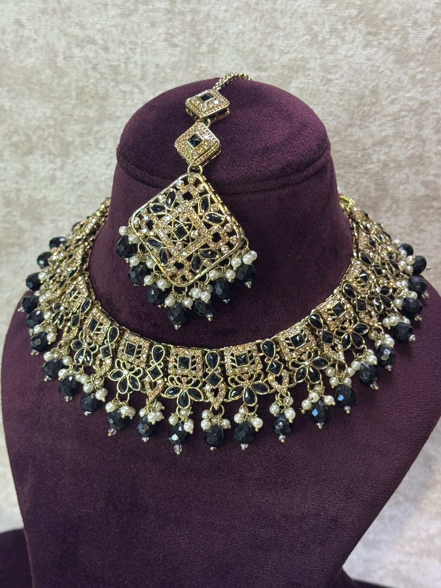 Champagne Gold Necklace Set with Jhumka & Square Tikka | The Tara Collection