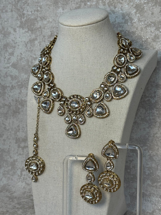 Kundan Statement Necklace Set