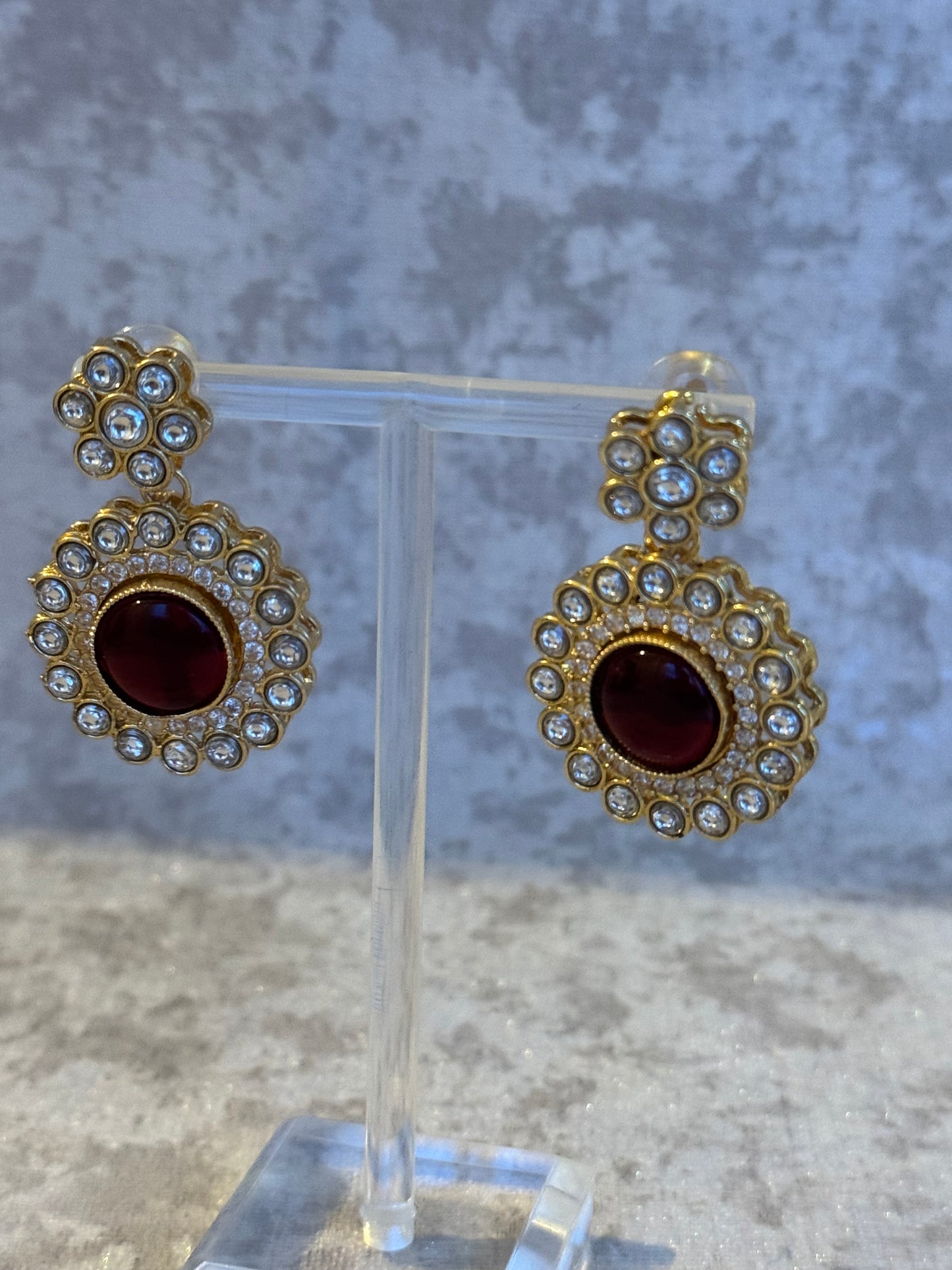 Round Stone Changeable earrings | 6 earrings in 1 | The Tara Collection
