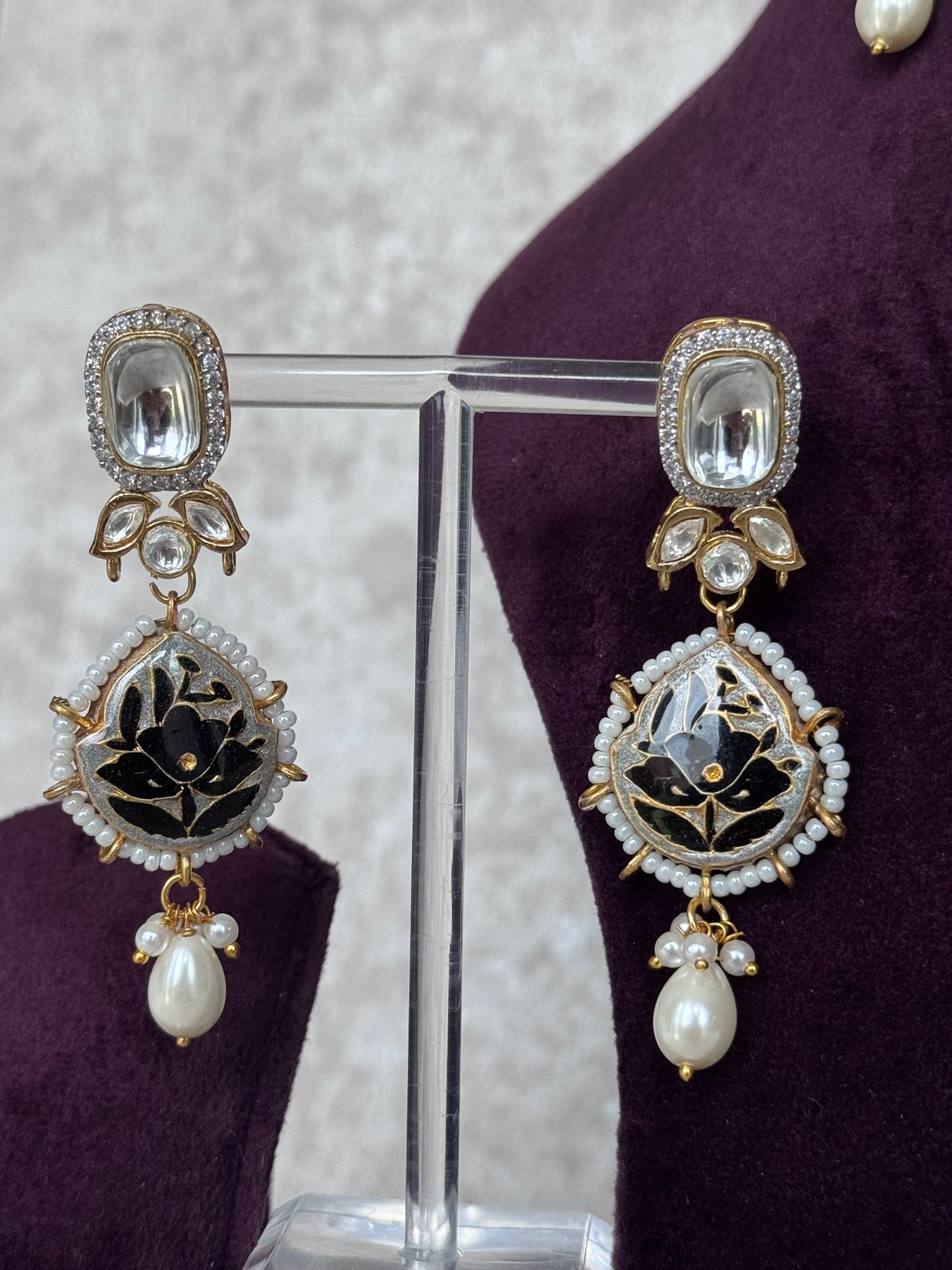 Pearl & Meenakari Choker Set | The Tara Collection