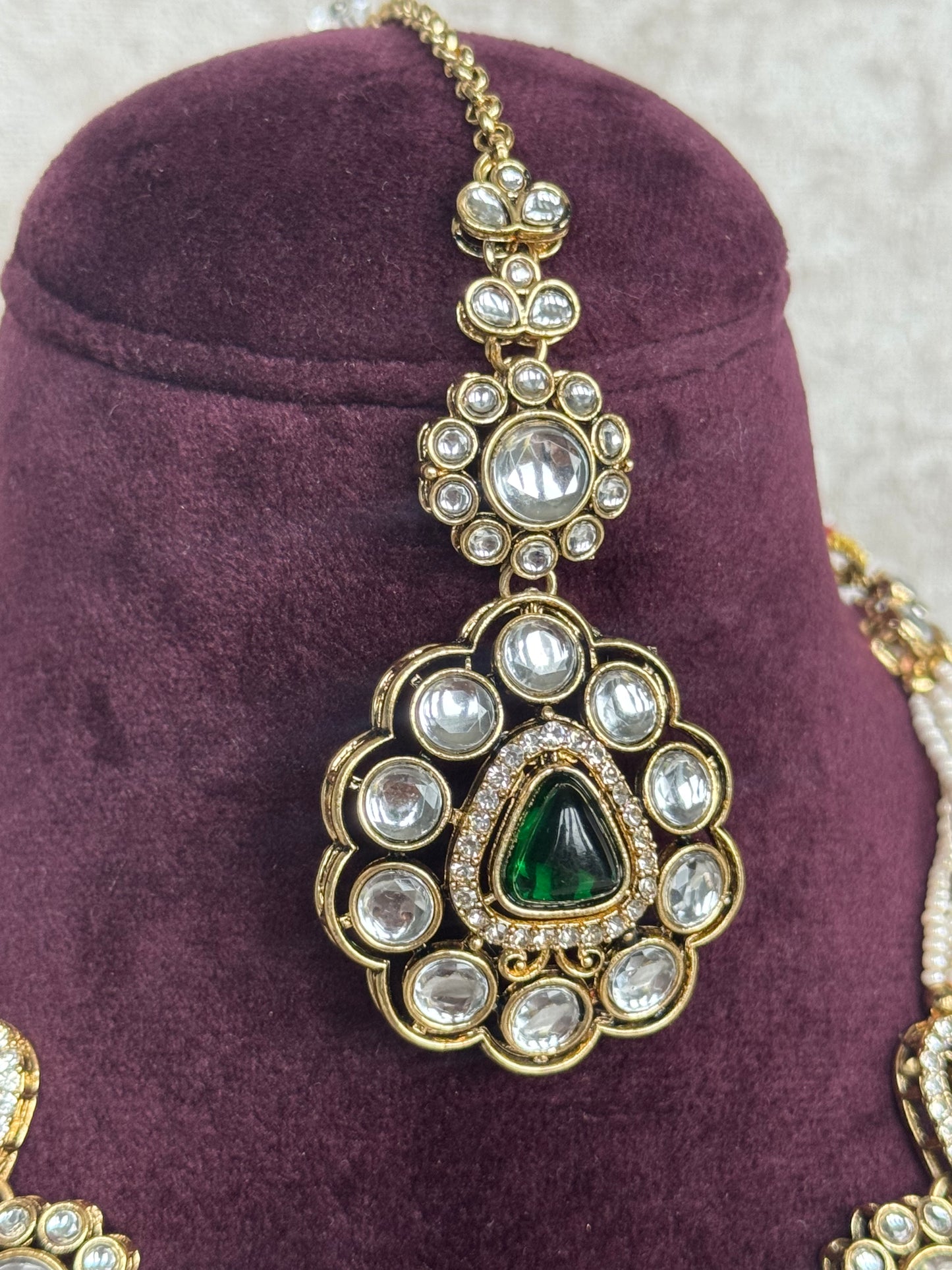Kundan & Green Necklace Set | The Tara Collection