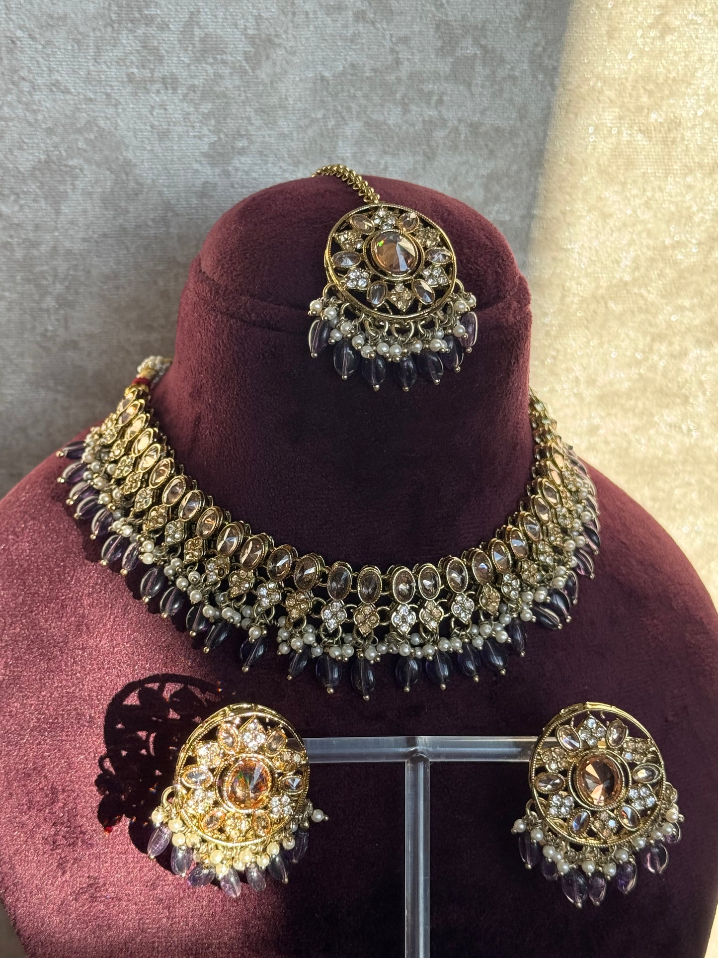 Champagne Gold Necklace Set with oval stud earrings & tikka | The Tara Collection