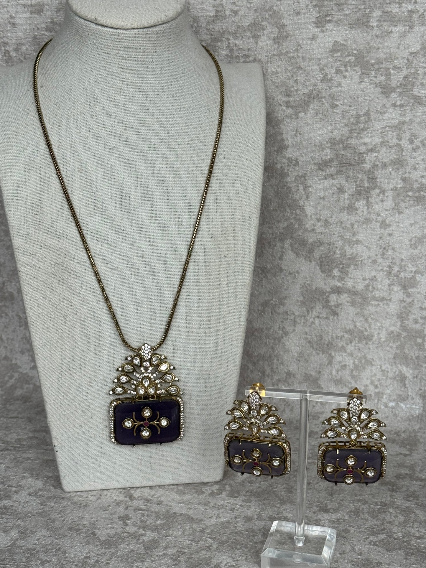 Purple Doublet Pendant Set