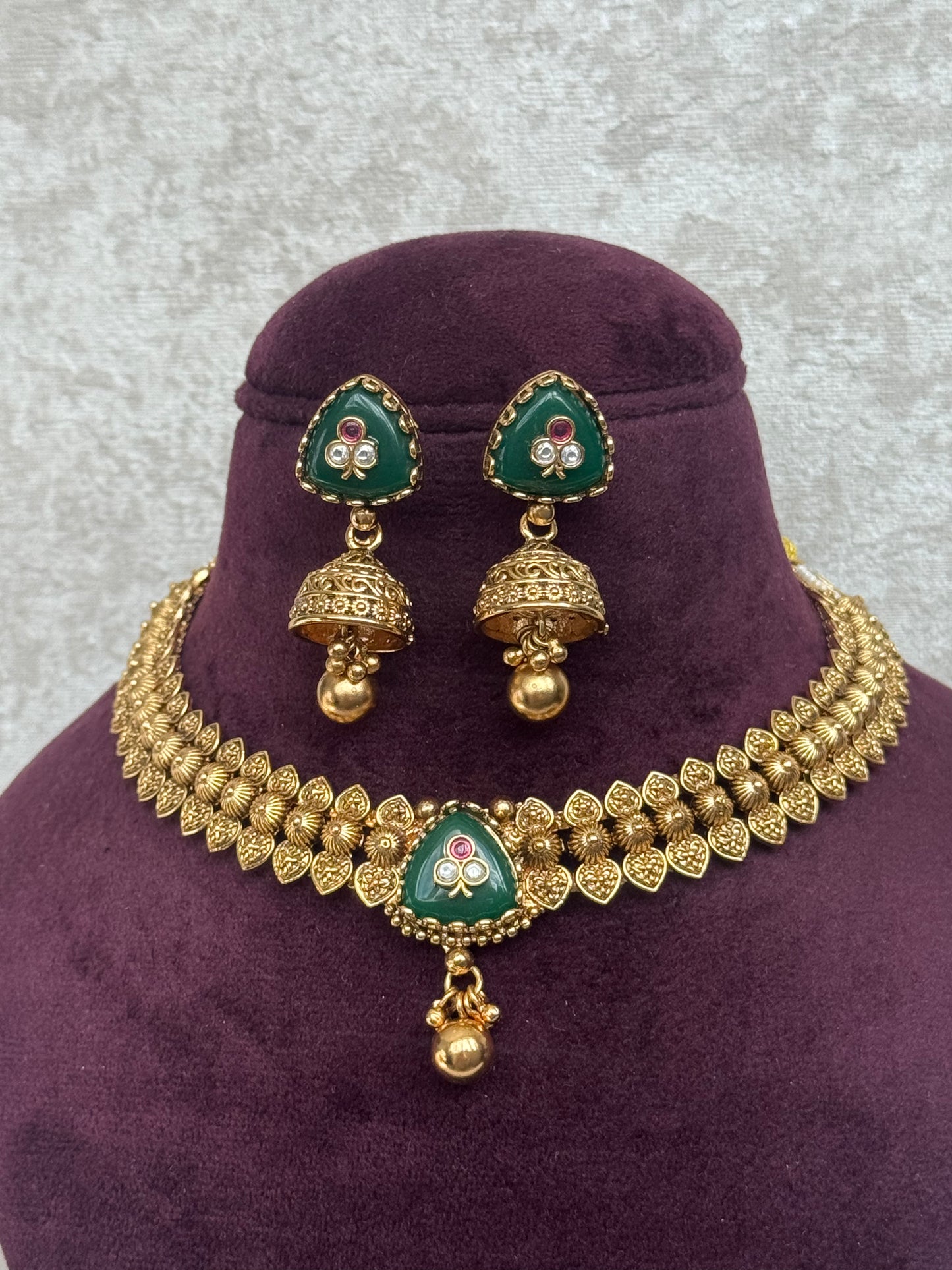 Gold Necklace Set | The Tara Collection
