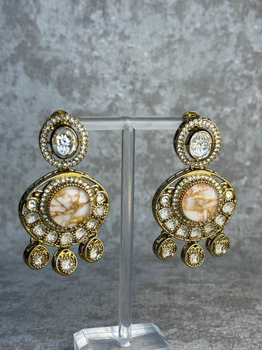 Kundan Brushed Gold Earrings