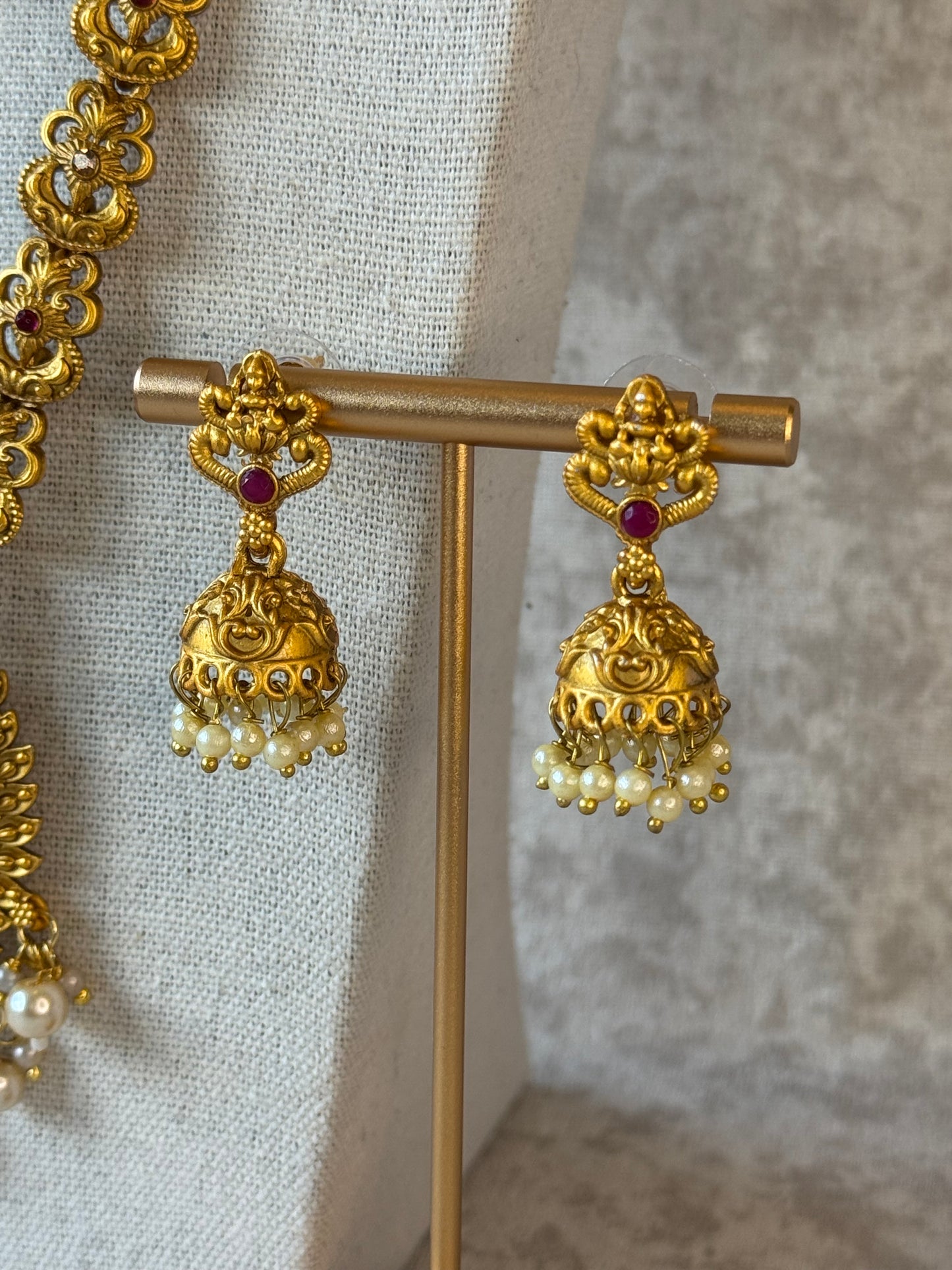 Matt Gold Long & Short necklace set with pearl & ruby green stones