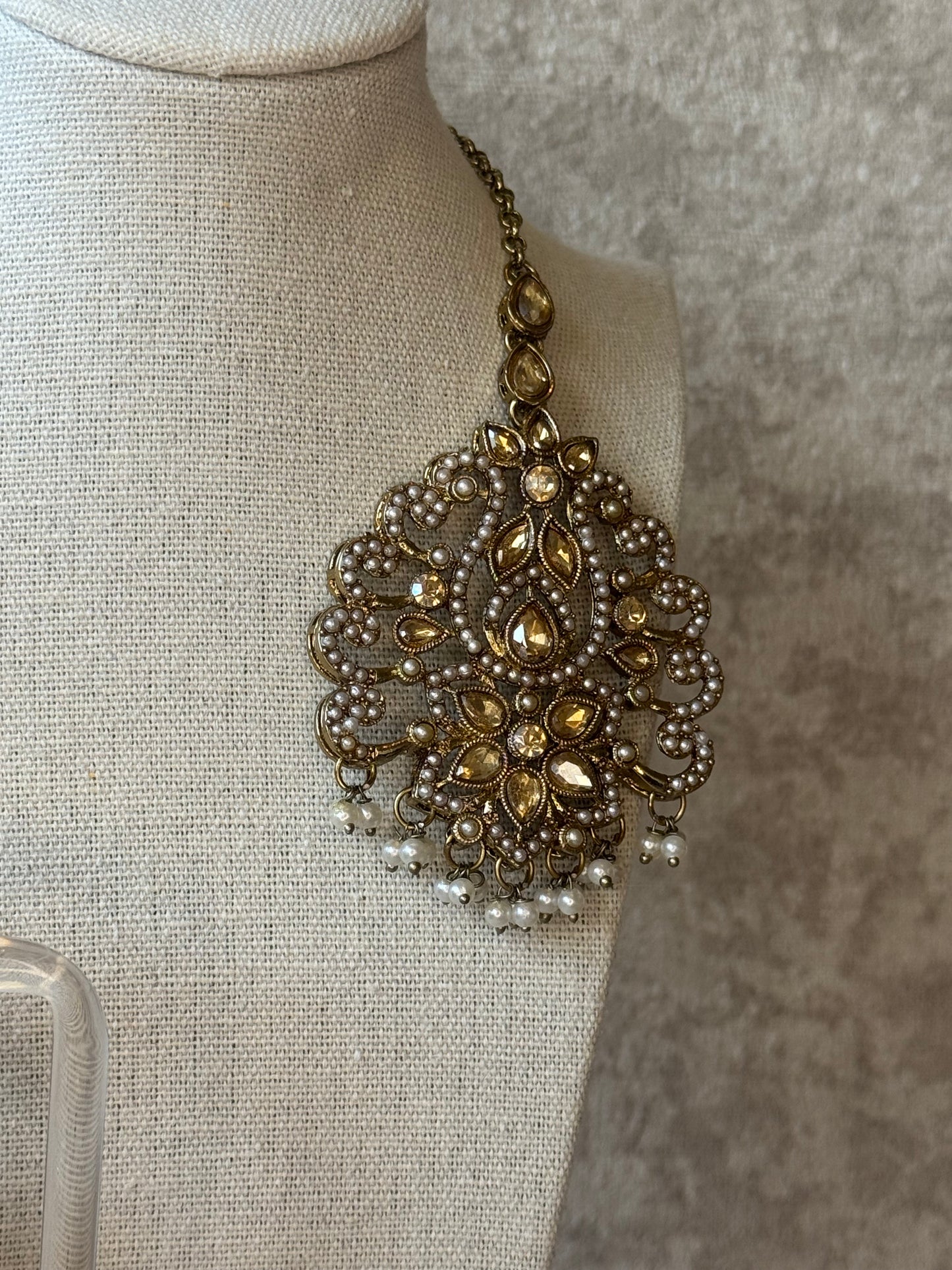 Antique Full Stone Mehendi polish earrings & tikka set