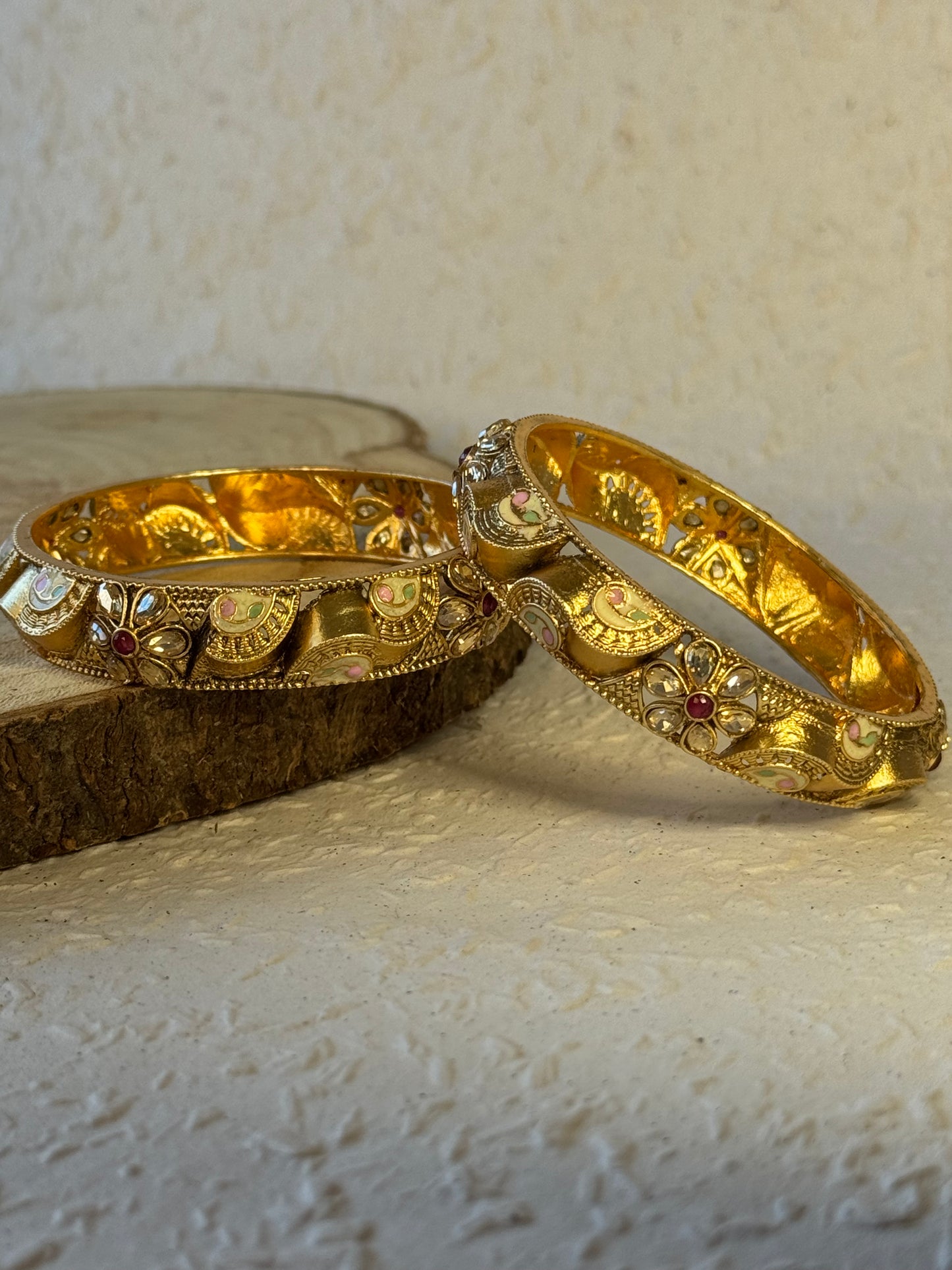 Elegant Bangle Set with Meenakari Accents | Size: 2.4