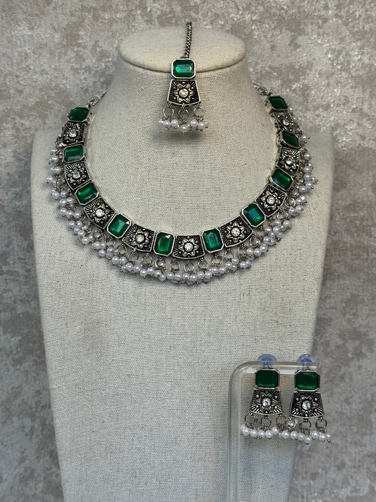 Oxidised Clustered Pearl Necklace Set